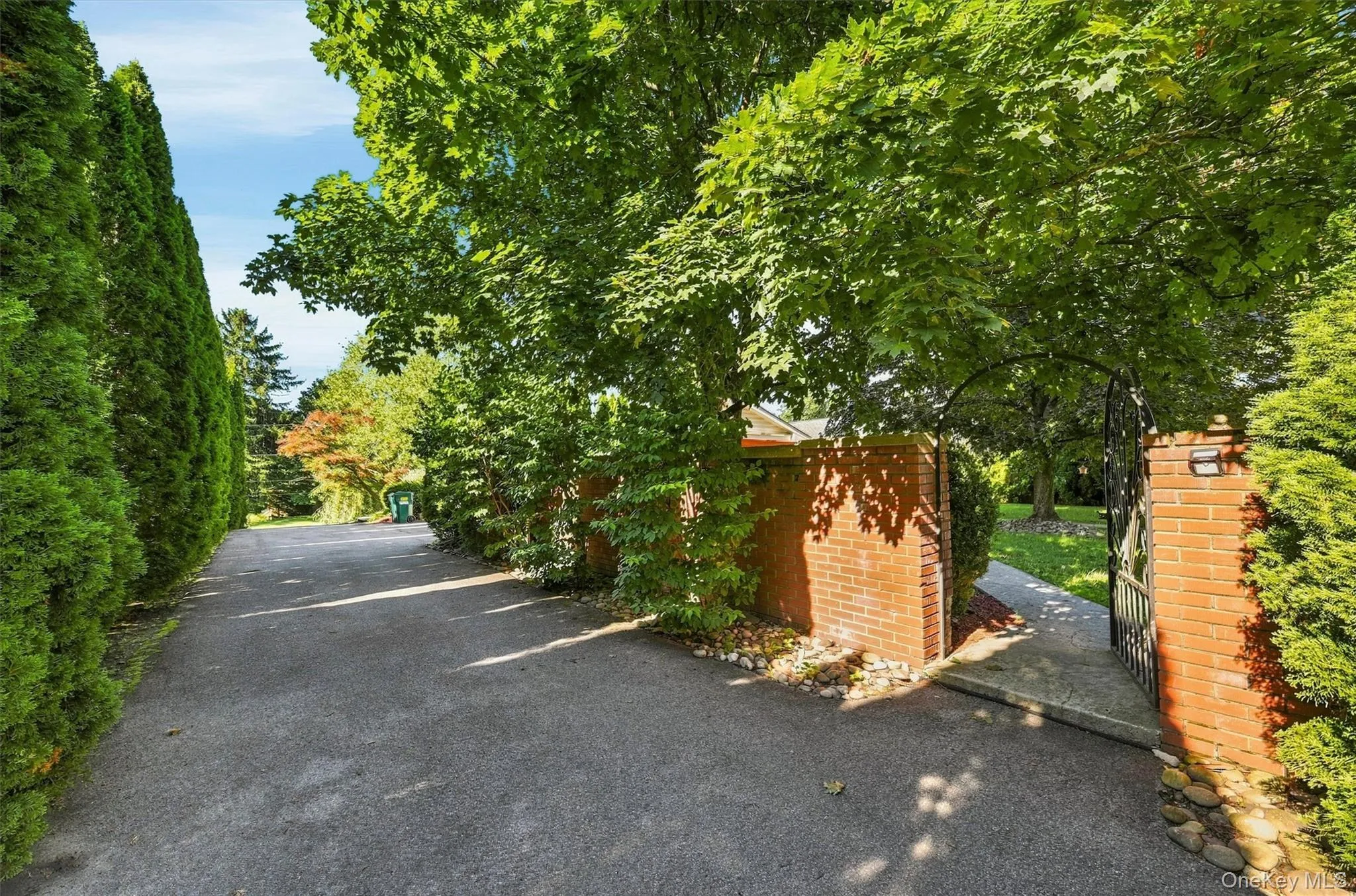5 Anna Place, Marlboro, NY, 3 Bedrooms Bedrooms, 8 Rooms Rooms,2 BathroomsBathrooms,Residential,For Rent,Anna,0,1036109 5 Anna Place, Marlboro, NY, 3 Bedrooms Bedrooms, 8 Rooms Rooms,2 BathroomsBathrooms,Residential,For Rent,Anna,0,1036109