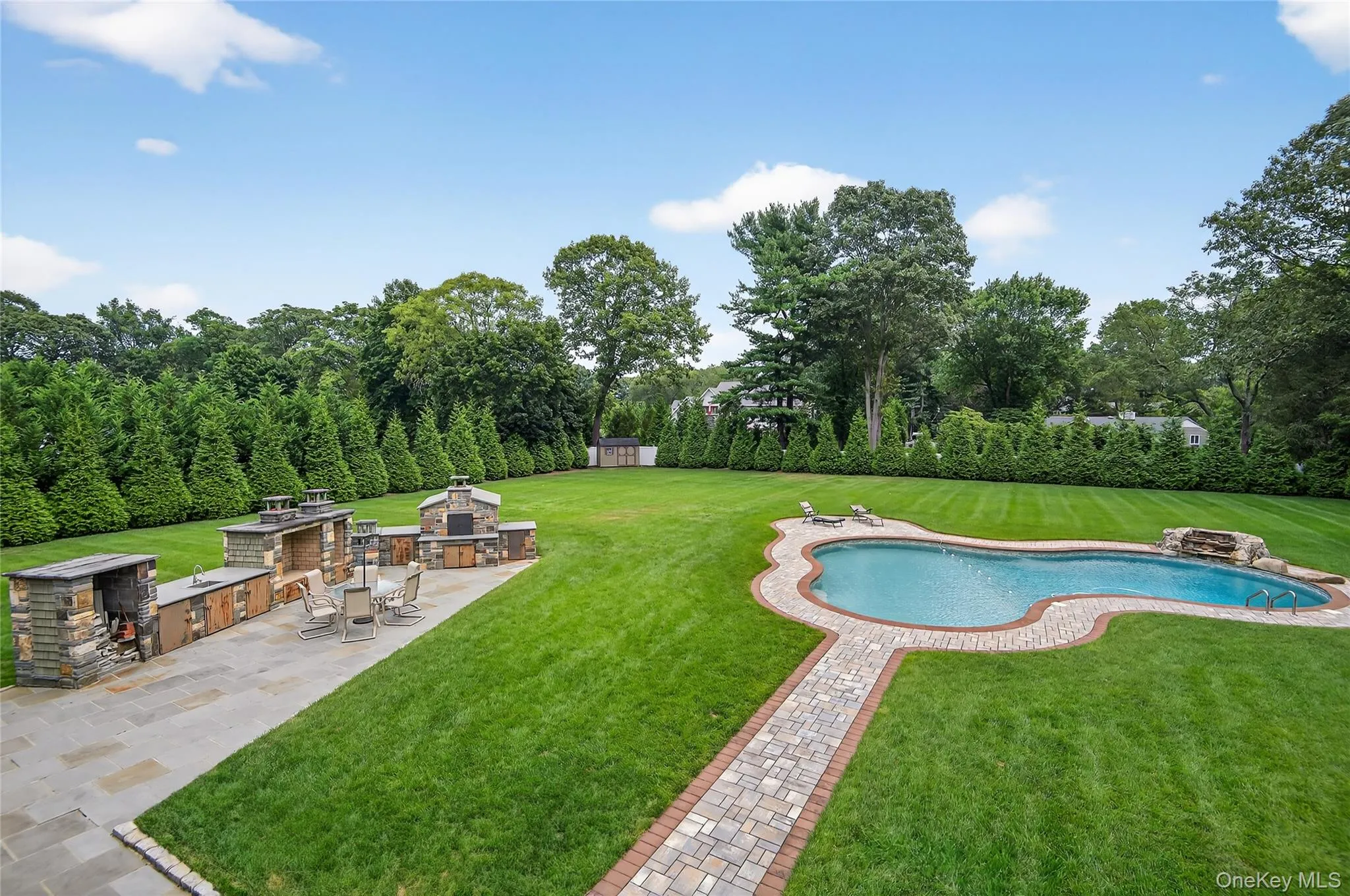 23 Gloria Lane, Huntington, NY, 6 Bedrooms Bedrooms, 15 Rooms Rooms,6 BathroomsBathrooms,Residential,For Rent,Gloria,0,1036110 23 Gloria Lane, Huntington, NY, 6 Bedrooms Bedrooms, 15 Rooms Rooms,6 BathroomsBathrooms,Residential,For Rent,Gloria,0,1036110