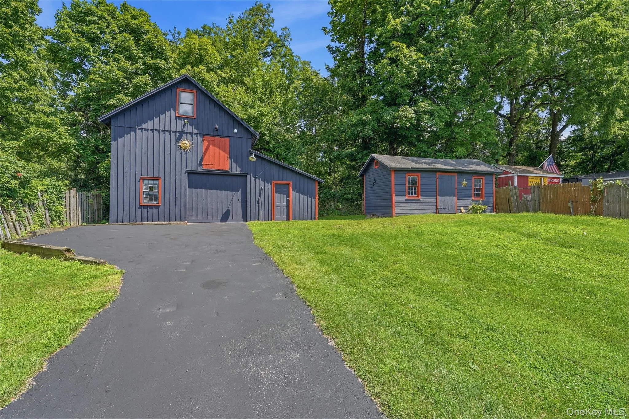 Large Barn with loft Large Barn with loft