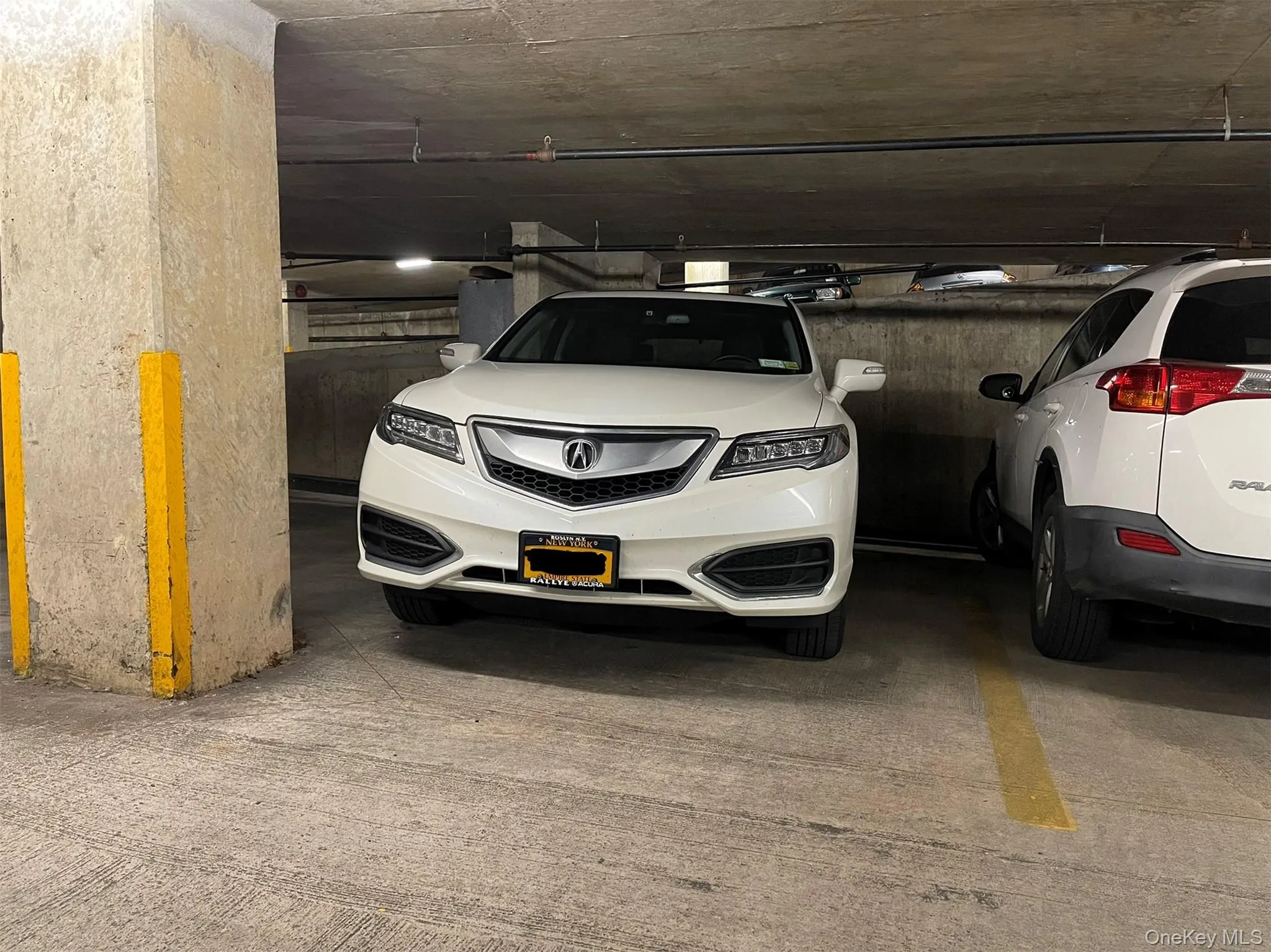 1 assigned garage parking spot 1 assigned garage parking spot