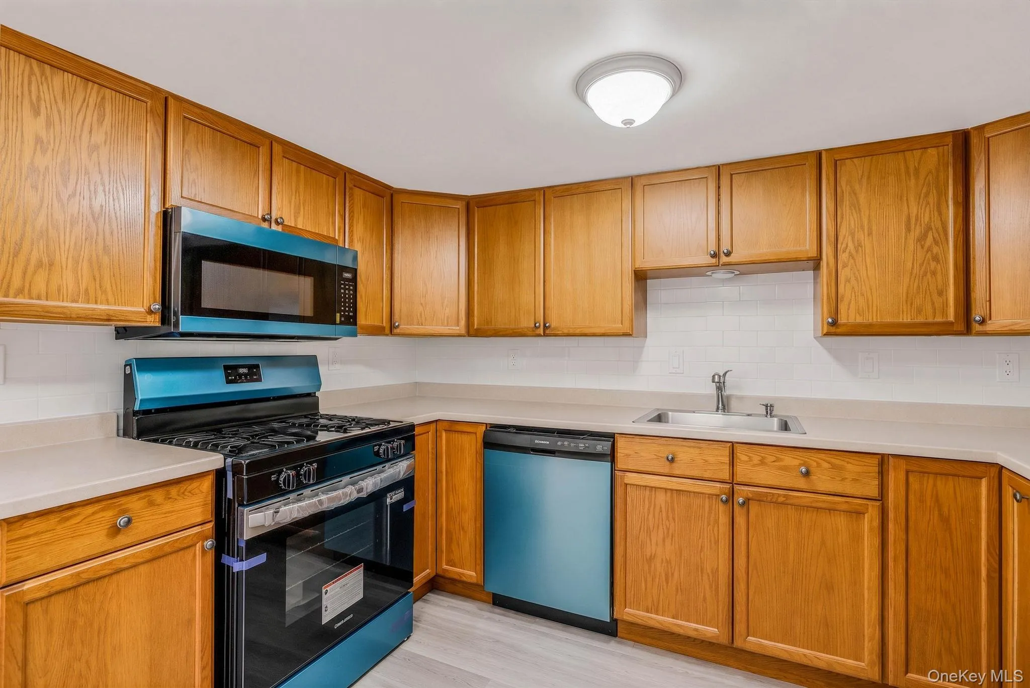 180 Quaker Street, Newburgh (town), NY, 8 Bedrooms Bedrooms, 14 Rooms Rooms,4 BathroomsBathrooms,Residential,For Rent,Quaker,0,1036113 180 Quaker Street, Newburgh (town), NY, 8 Bedrooms Bedrooms, 14 Rooms Rooms,4 BathroomsBathrooms,Residential,For Rent,Quaker,0,1036113