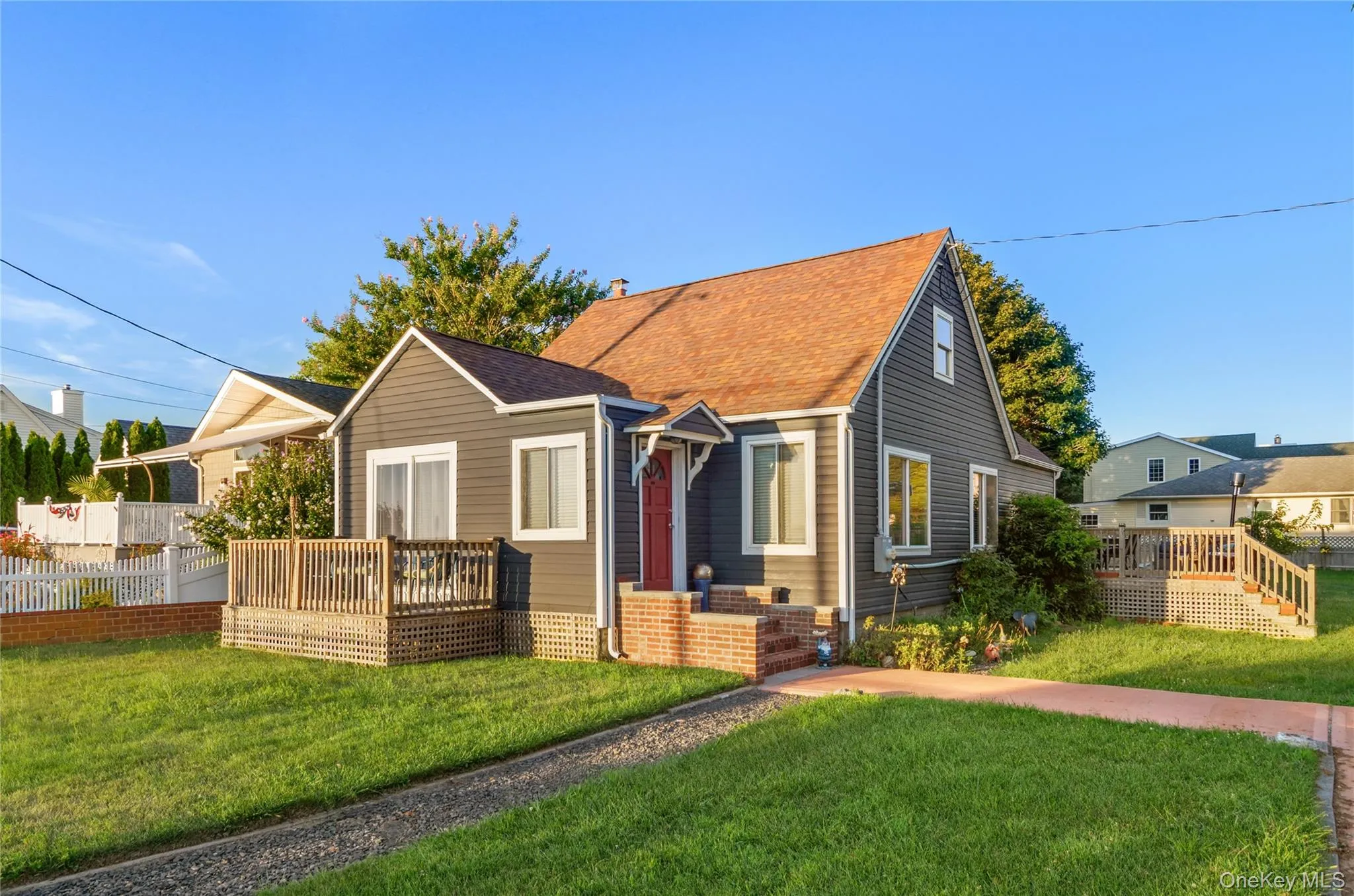 21 Grandview Drive, Brookhaven, NY, 3 Bedrooms Bedrooms, 7 Rooms Rooms,2 BathroomsBathrooms,Residential,For Rent,Grandview,0,1036116 21 Grandview Drive, Brookhaven, NY, 3 Bedrooms Bedrooms, 7 Rooms Rooms,2 BathroomsBathrooms,Residential,For Rent,Grandview,0,1036116