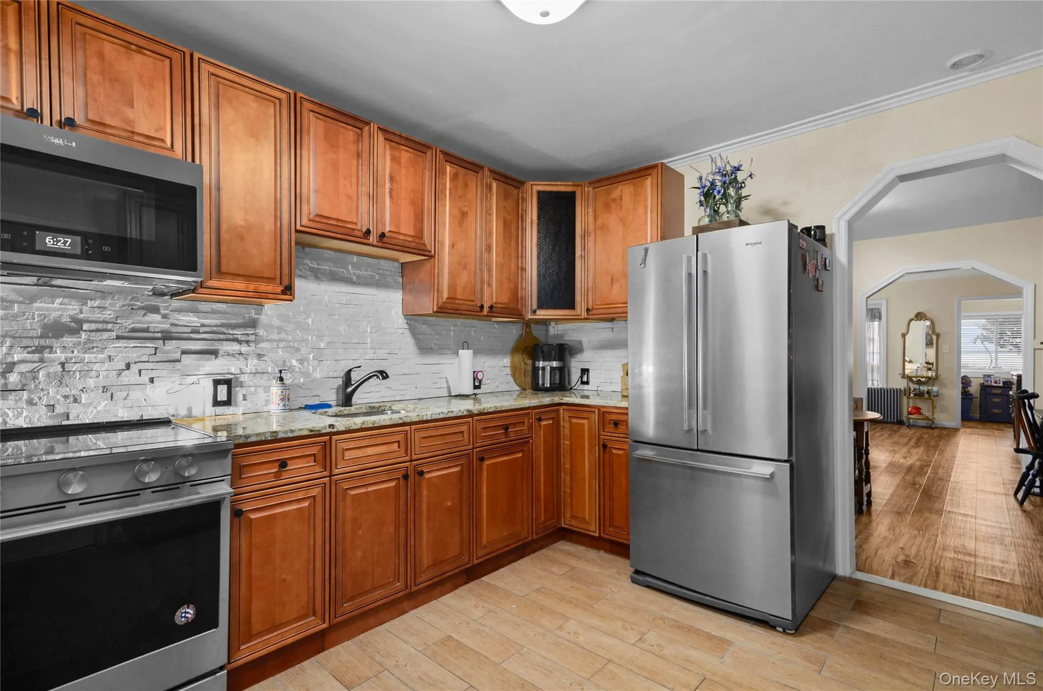 21 Grandview Drive, Brookhaven, NY, 3 Bedrooms Bedrooms, 7 Rooms Rooms,2 BathroomsBathrooms,Residential,For Rent,Grandview,0,1036116 21 Grandview Drive, Brookhaven, NY, 3 Bedrooms Bedrooms, 7 Rooms Rooms,2 BathroomsBathrooms,Residential,For Rent,Grandview,0,1036116