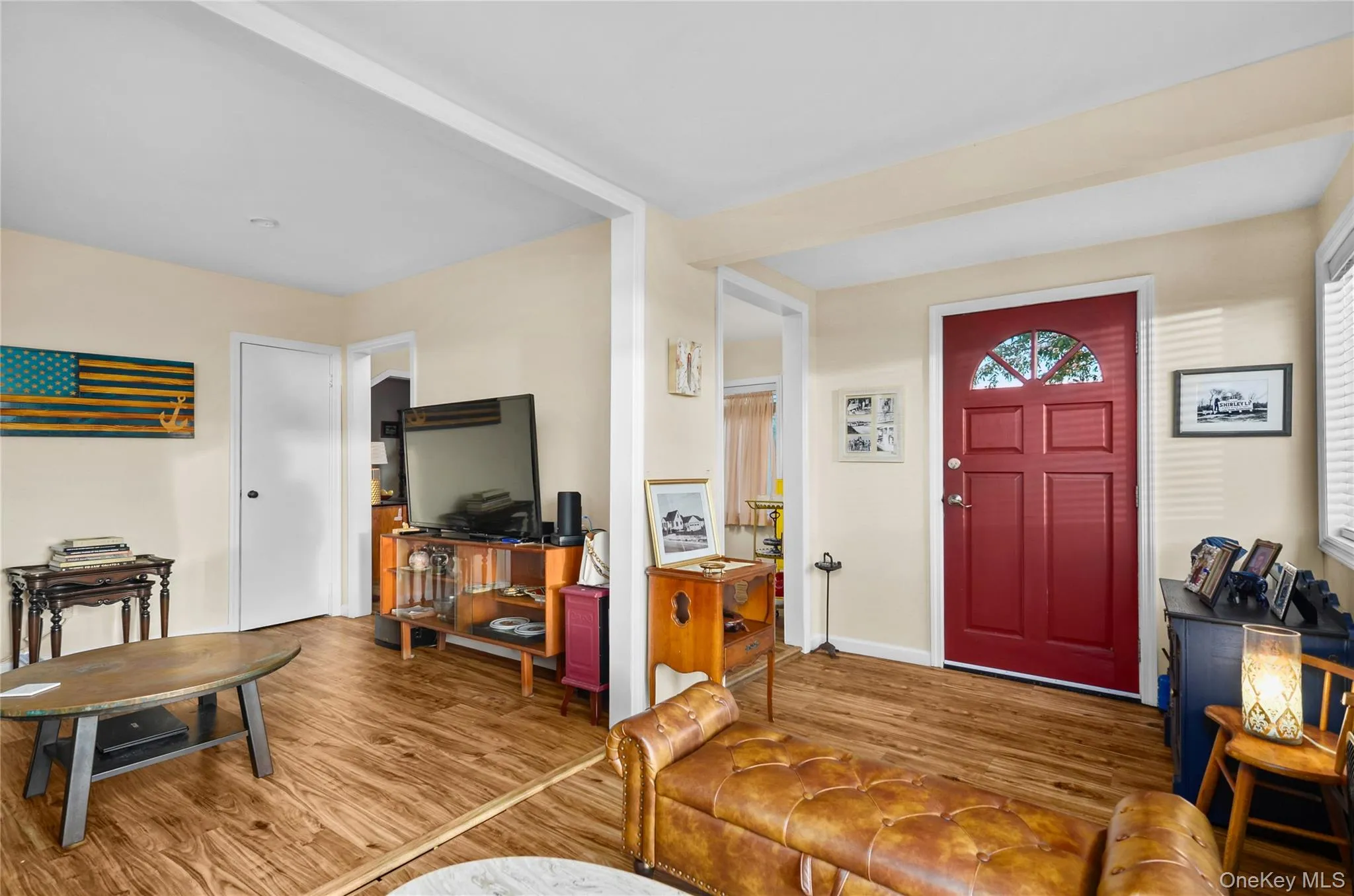 21 Grandview Drive, Brookhaven, NY, 3 Bedrooms Bedrooms, 7 Rooms Rooms,2 BathroomsBathrooms,Residential,For Rent,Grandview,0,1036116 21 Grandview Drive, Brookhaven, NY, 3 Bedrooms Bedrooms, 7 Rooms Rooms,2 BathroomsBathrooms,Residential,For Rent,Grandview,0,1036116