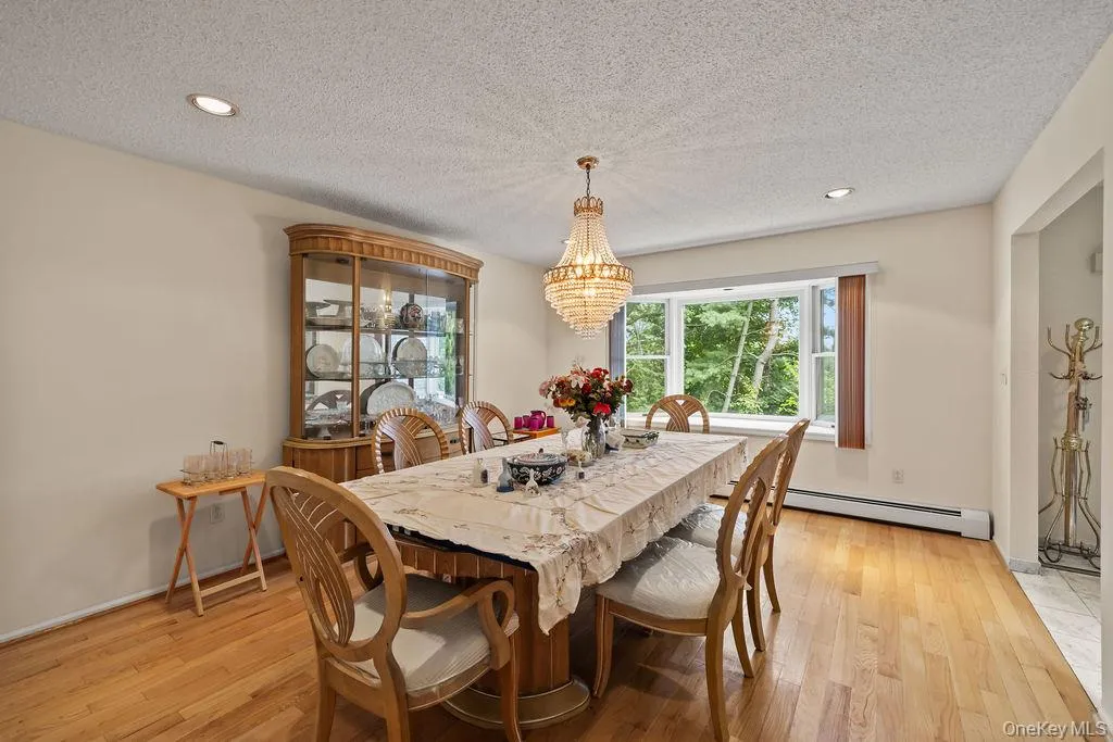 10 Ash Court, Clarkstown, NY, 6 Bedrooms Bedrooms, 10 Rooms Rooms,4 BathroomsBathrooms,Residential,For Rent,Ash,0,1036117 10 Ash Court, Clarkstown, NY, 6 Bedrooms Bedrooms, 10 Rooms Rooms,4 BathroomsBathrooms,Residential,For Rent,Ash,0,1036117