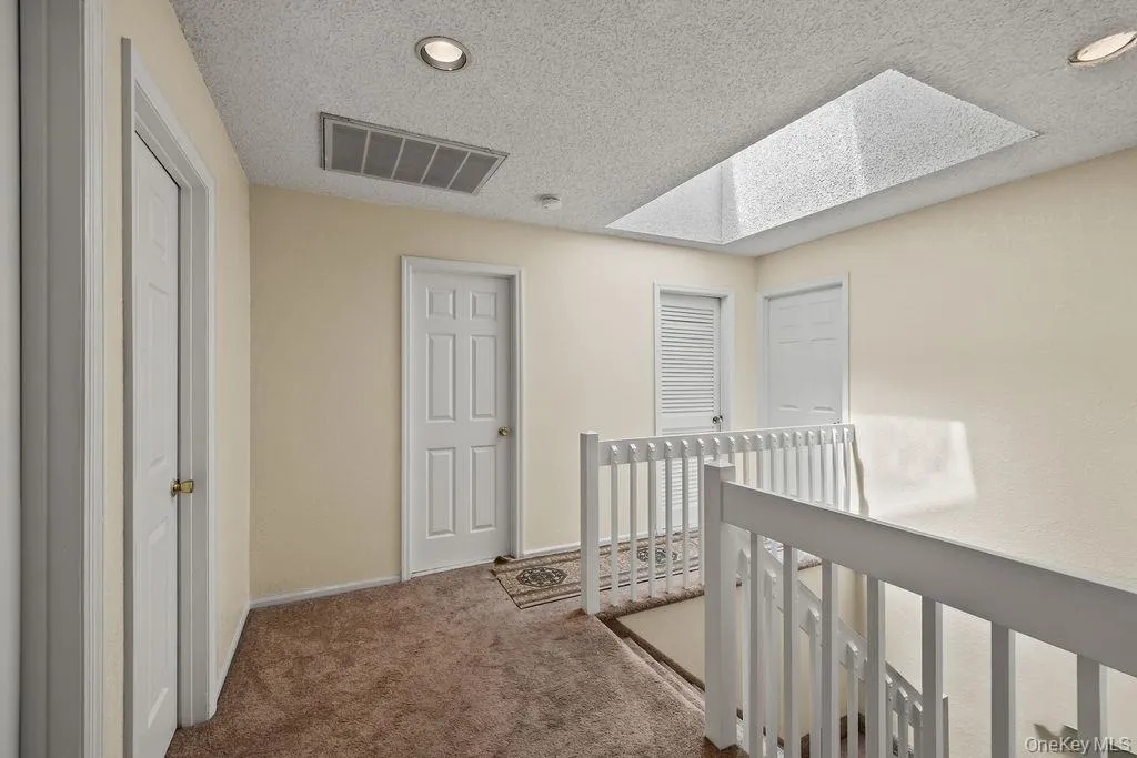 10 Ash Court, Clarkstown, NY, 6 Bedrooms Bedrooms, 10 Rooms Rooms,4 BathroomsBathrooms,Residential,For Rent,Ash,0,1036117 10 Ash Court, Clarkstown, NY, 6 Bedrooms Bedrooms, 10 Rooms Rooms,4 BathroomsBathrooms,Residential,For Rent,Ash,0,1036117
