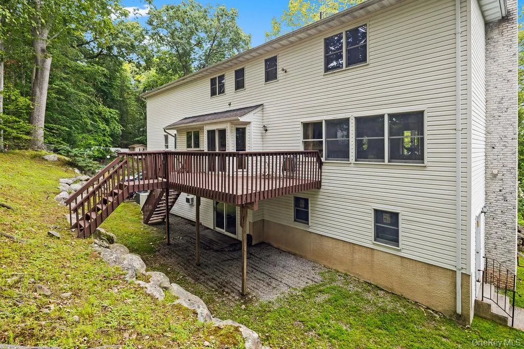 10 Ash Court, Clarkstown, NY, 6 Bedrooms Bedrooms, 10 Rooms Rooms,4 BathroomsBathrooms,Residential,For Rent,Ash,0,1036117 10 Ash Court, Clarkstown, NY, 6 Bedrooms Bedrooms, 10 Rooms Rooms,4 BathroomsBathrooms,Residential,For Rent,Ash,0,1036117