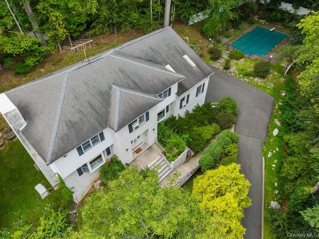 10 Ash Court, Clarkstown, NY, 6 Bedrooms Bedrooms, 10 Rooms Rooms,4 BathroomsBathrooms,Residential,For Rent,Ash,0,1036117 10 Ash Court, Clarkstown, NY, 6 Bedrooms Bedrooms, 10 Rooms Rooms,4 BathroomsBathrooms,Residential,For Rent,Ash,0,1036117