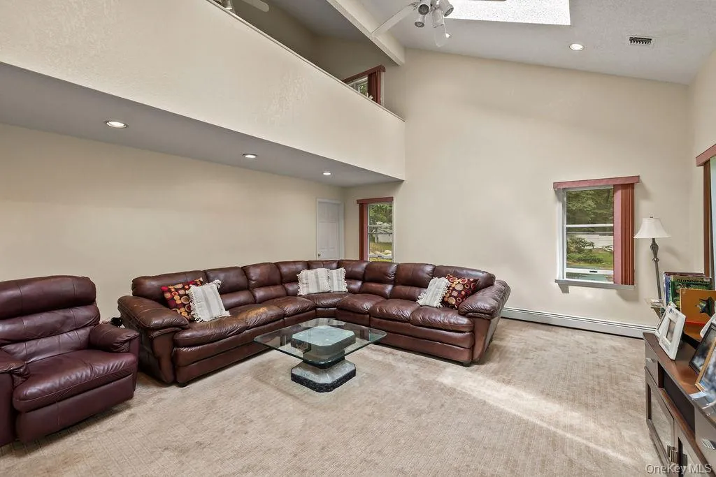 10 Ash Court, Clarkstown, NY, 6 Bedrooms Bedrooms, 10 Rooms Rooms,4 BathroomsBathrooms,Residential,For Rent,Ash,0,1036117 10 Ash Court, Clarkstown, NY, 6 Bedrooms Bedrooms, 10 Rooms Rooms,4 BathroomsBathrooms,Residential,For Rent,Ash,0,1036117