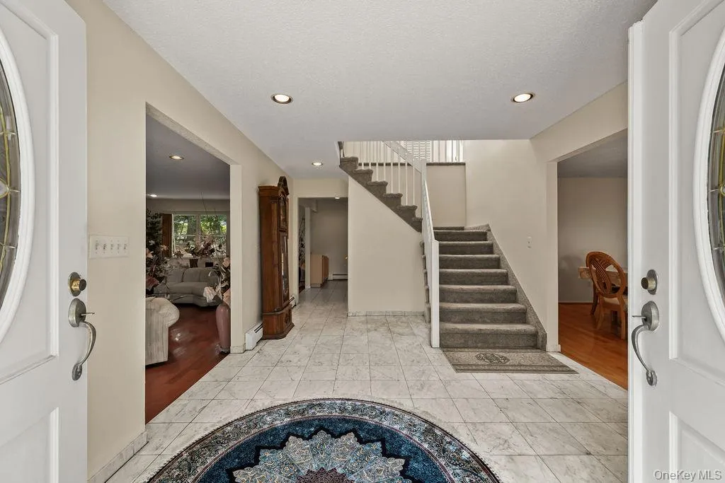 10 Ash Court, Clarkstown, NY, 6 Bedrooms Bedrooms, 10 Rooms Rooms,4 BathroomsBathrooms,Residential,For Rent,Ash,0,1036117 10 Ash Court, Clarkstown, NY, 6 Bedrooms Bedrooms, 10 Rooms Rooms,4 BathroomsBathrooms,Residential,For Rent,Ash,0,1036117