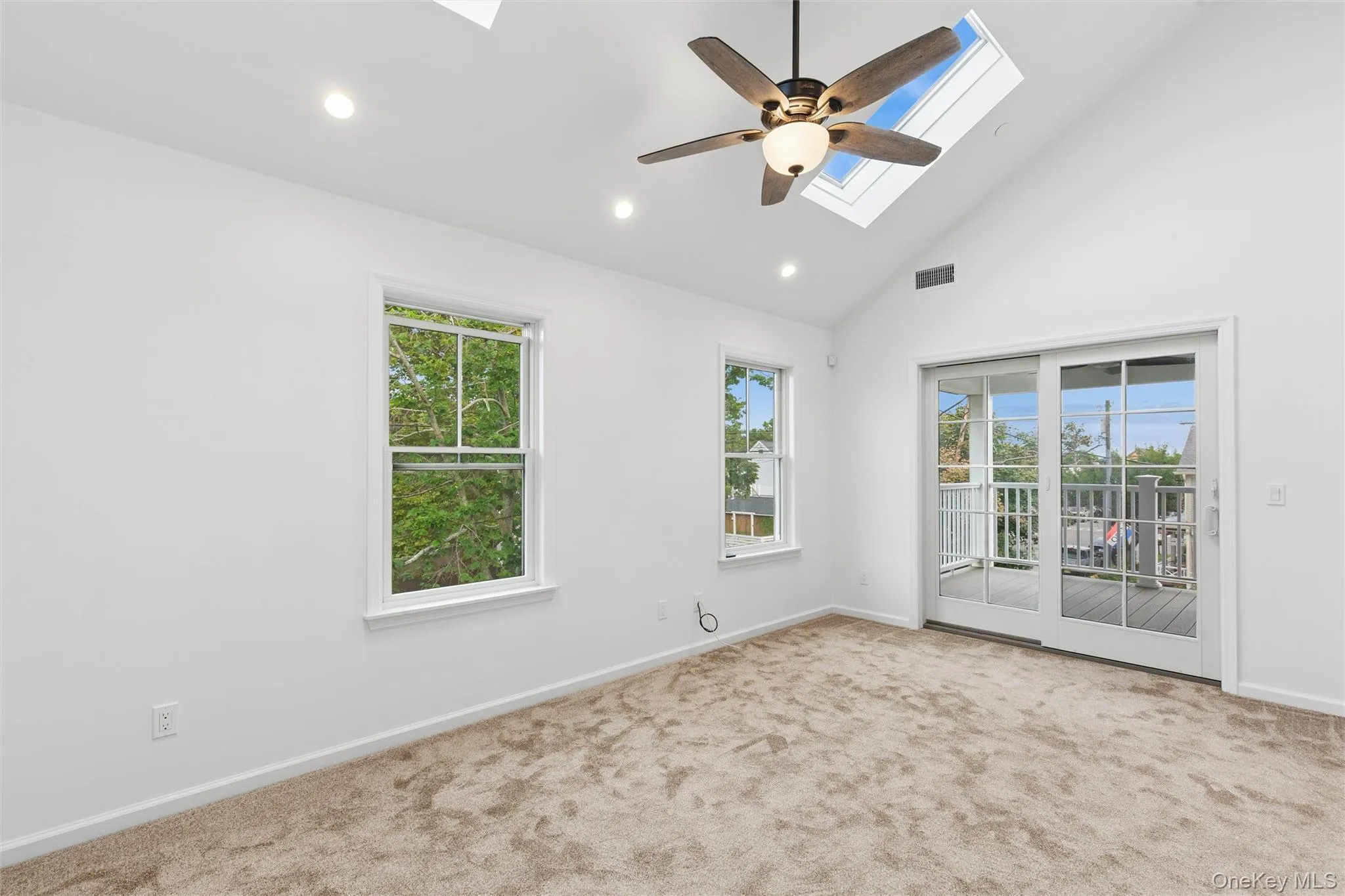 413 1st Street, Southold, NY, 1 Bedroom Bedrooms, 6 Rooms Rooms,1 BathroomBathrooms,Residential Lease,For Rent,1st,0,1036122 413 1st Street, Southold, NY, 1 Bedroom Bedrooms, 6 Rooms Rooms,1 BathroomBathrooms,Residential Lease,For Rent,1st,0,1036122