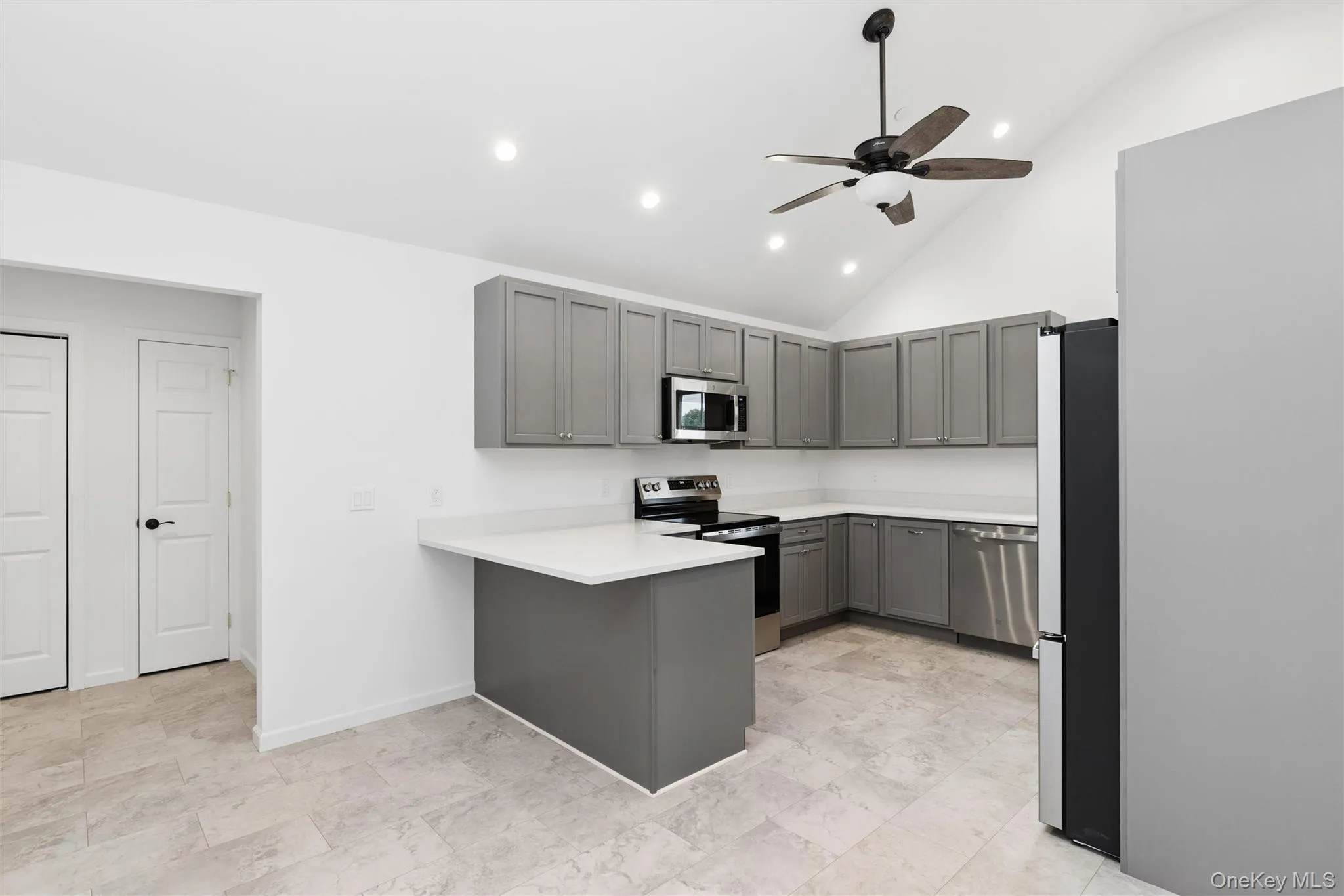 413 1st Street, Southold, NY, 1 Bedroom Bedrooms, 6 Rooms Rooms,1 BathroomBathrooms,Residential Lease,For Rent,1st,0,1036122 413 1st Street, Southold, NY, 1 Bedroom Bedrooms, 6 Rooms Rooms,1 BathroomBathrooms,Residential Lease,For Rent,1st,0,1036122