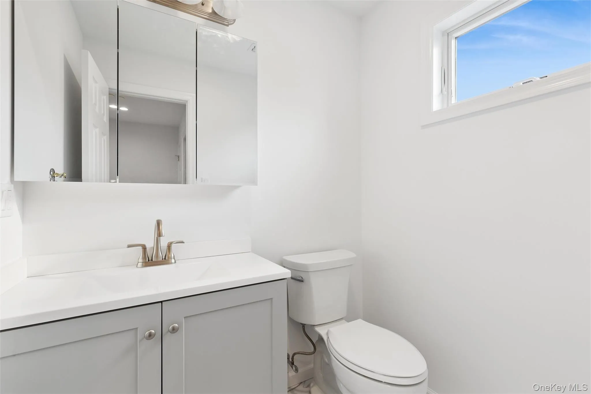 413 1st Street, Southold, NY, 1 Bedroom Bedrooms, 6 Rooms Rooms,1 BathroomBathrooms,Residential Lease,For Rent,1st,0,1036122 413 1st Street, Southold, NY, 1 Bedroom Bedrooms, 6 Rooms Rooms,1 BathroomBathrooms,Residential Lease,For Rent,1st,0,1036122