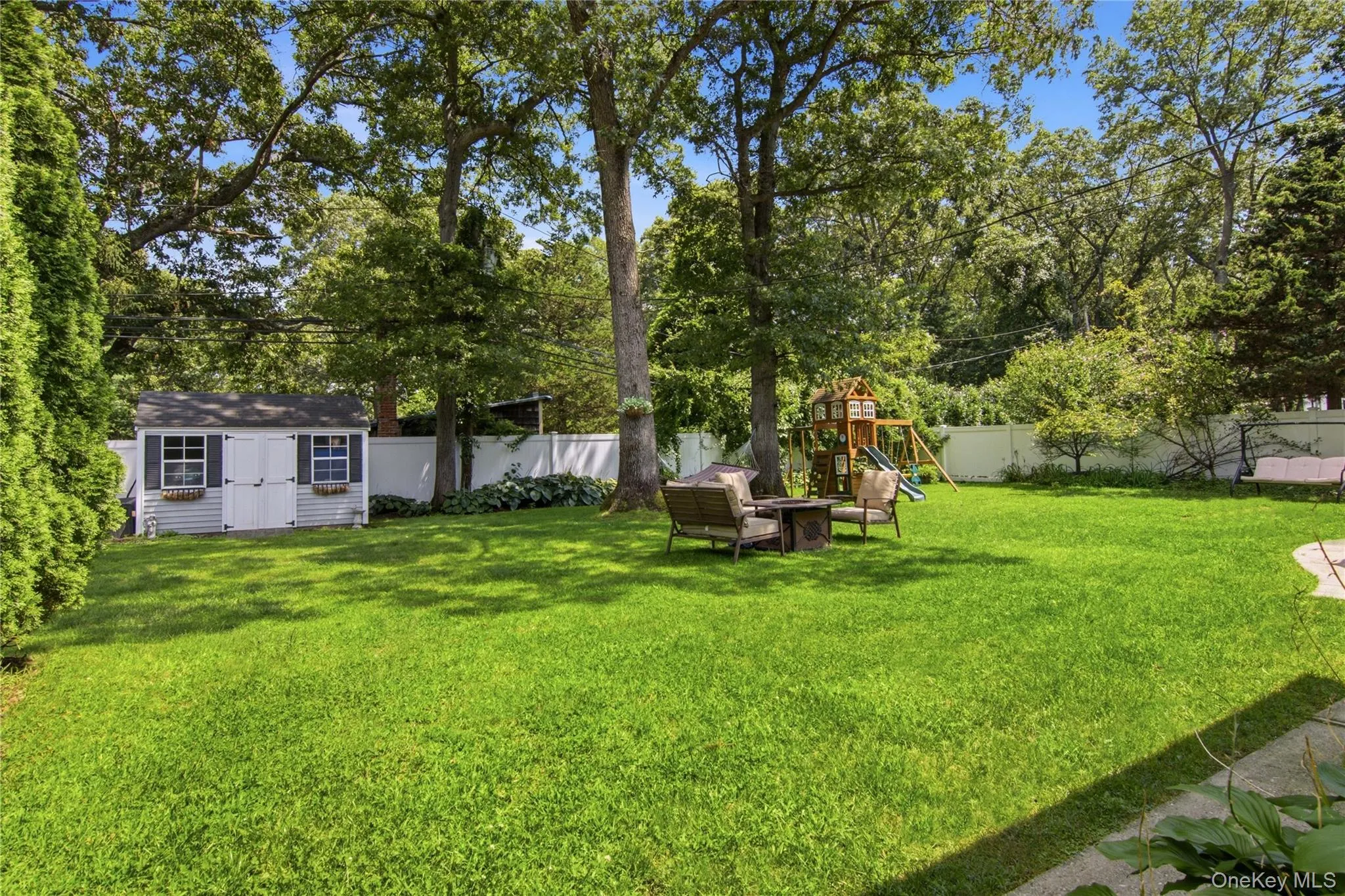 1 Wenmore Court, Smithtown, NY, 3 Bedrooms Bedrooms, 7 Rooms Rooms,1 BathroomBathrooms,Residential,For Rent,Wenmore,0,1036130 1 Wenmore Court, Smithtown, NY, 3 Bedrooms Bedrooms, 7 Rooms Rooms,1 BathroomBathrooms,Residential,For Rent,Wenmore,0,1036130