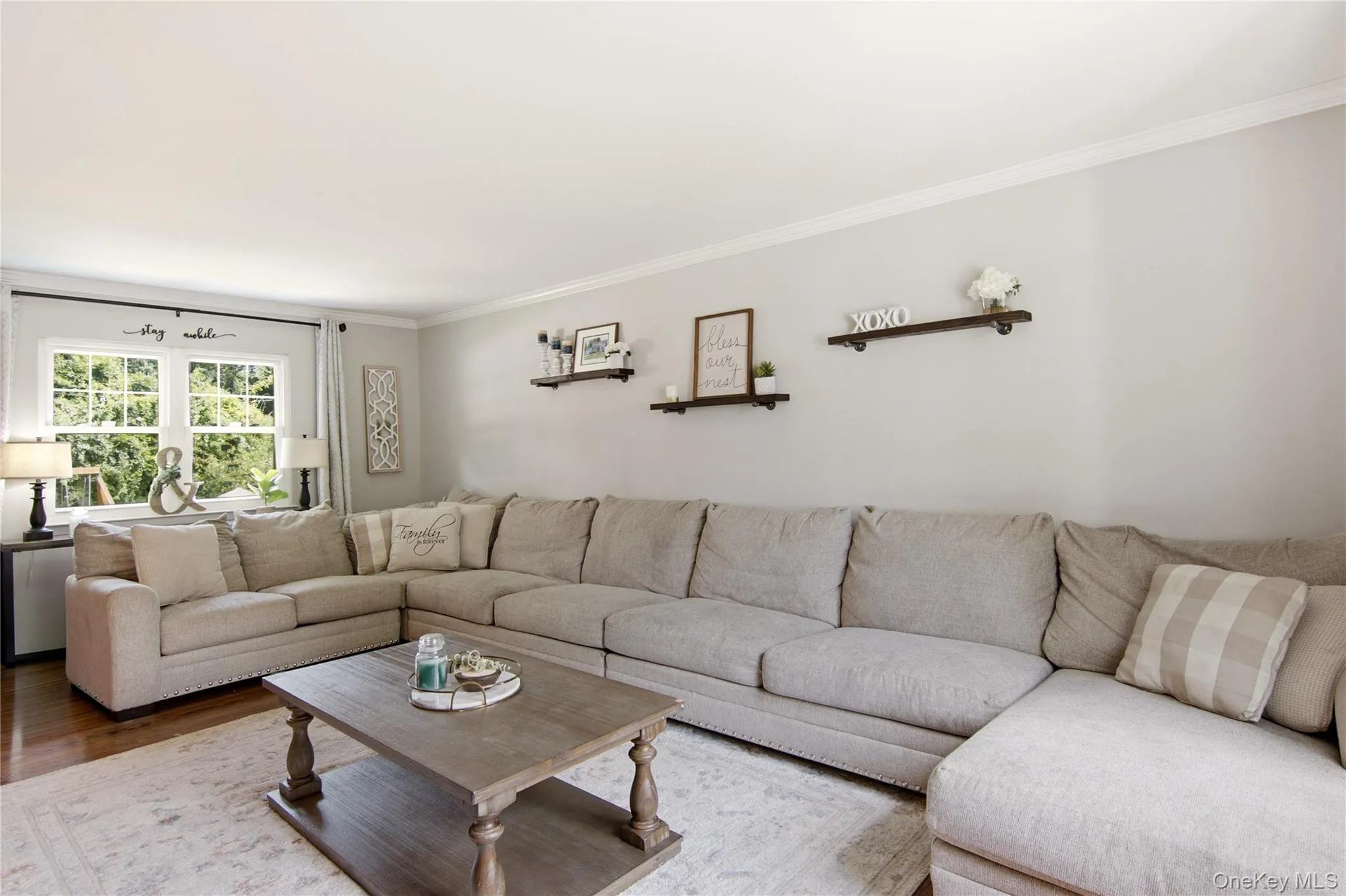 1 Wenmore Court, Smithtown, NY, 3 Bedrooms Bedrooms, 7 Rooms Rooms,1 BathroomBathrooms,Residential,For Rent,Wenmore,0,1036130 1 Wenmore Court, Smithtown, NY, 3 Bedrooms Bedrooms, 7 Rooms Rooms,1 BathroomBathrooms,Residential,For Rent,Wenmore,0,1036130
