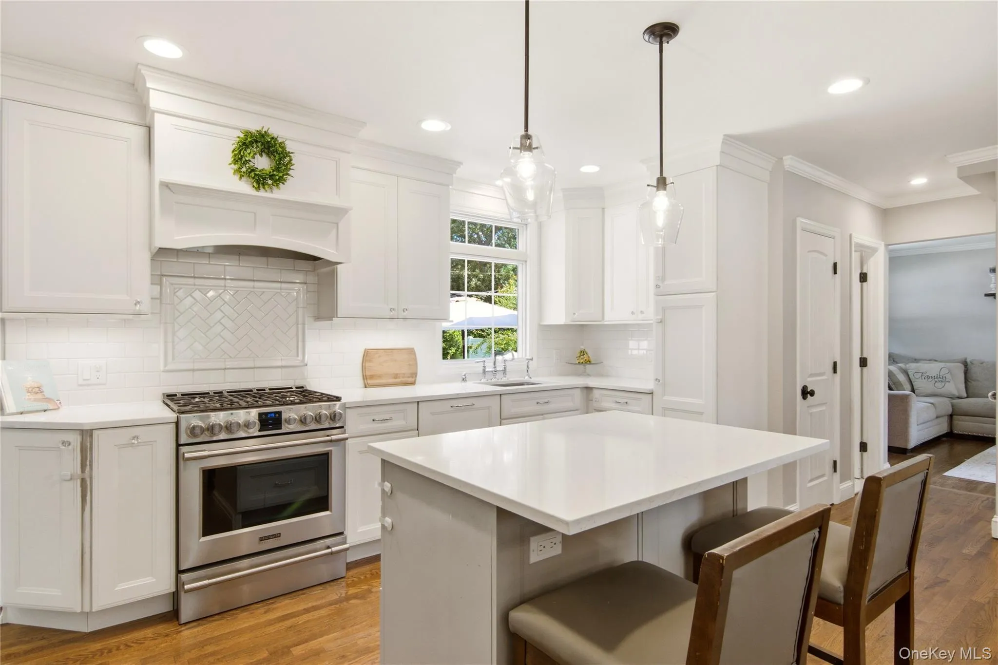 1 Wenmore Court, Smithtown, NY, 3 Bedrooms Bedrooms, 7 Rooms Rooms,1 BathroomBathrooms,Residential,For Rent,Wenmore,0,1036130 1 Wenmore Court, Smithtown, NY, 3 Bedrooms Bedrooms, 7 Rooms Rooms,1 BathroomBathrooms,Residential,For Rent,Wenmore,0,1036130