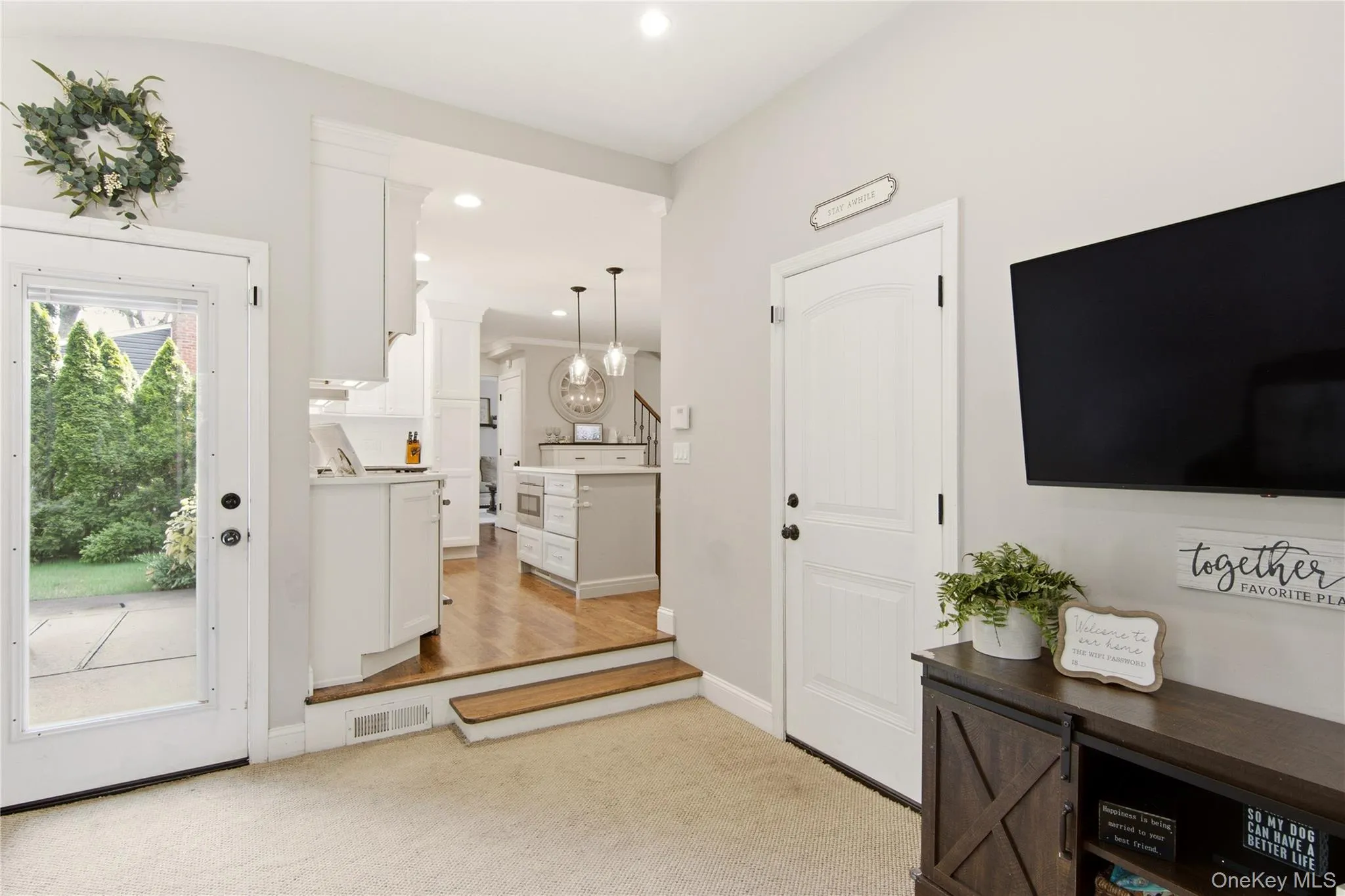 1 Wenmore Court, Smithtown, NY, 3 Bedrooms Bedrooms, 7 Rooms Rooms,1 BathroomBathrooms,Residential,For Rent,Wenmore,0,1036130 1 Wenmore Court, Smithtown, NY, 3 Bedrooms Bedrooms, 7 Rooms Rooms,1 BathroomBathrooms,Residential,For Rent,Wenmore,0,1036130