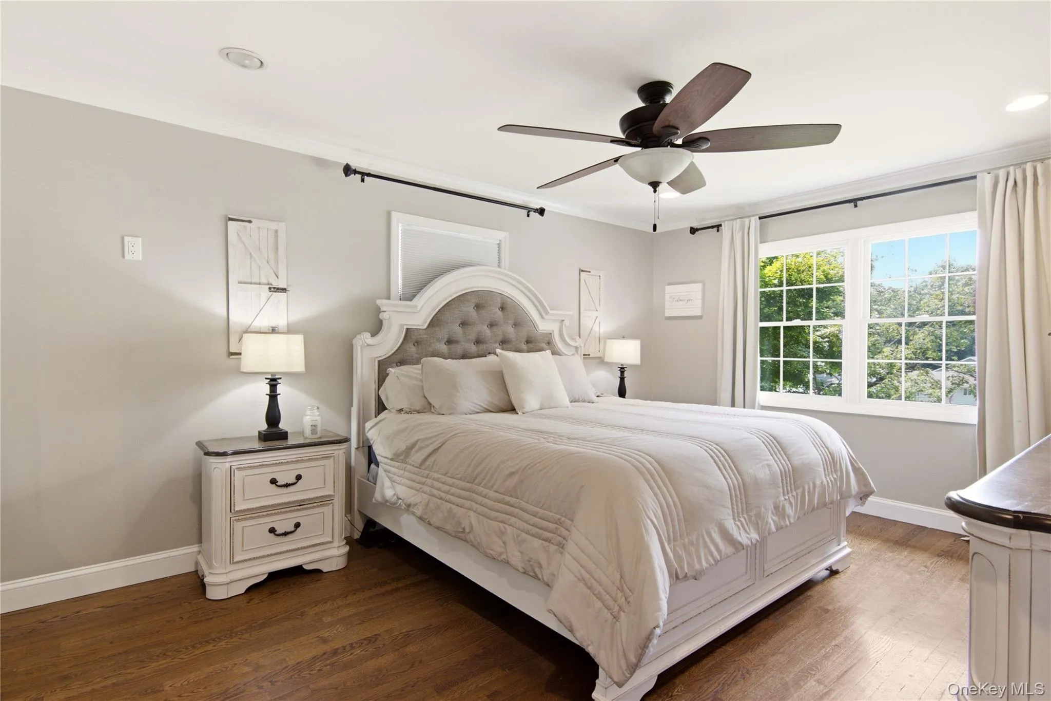 1 Wenmore Court, Smithtown, NY, 3 Bedrooms Bedrooms, 7 Rooms Rooms,1 BathroomBathrooms,Residential,For Rent,Wenmore,0,1036130 1 Wenmore Court, Smithtown, NY, 3 Bedrooms Bedrooms, 7 Rooms Rooms,1 BathroomBathrooms,Residential,For Rent,Wenmore,0,1036130