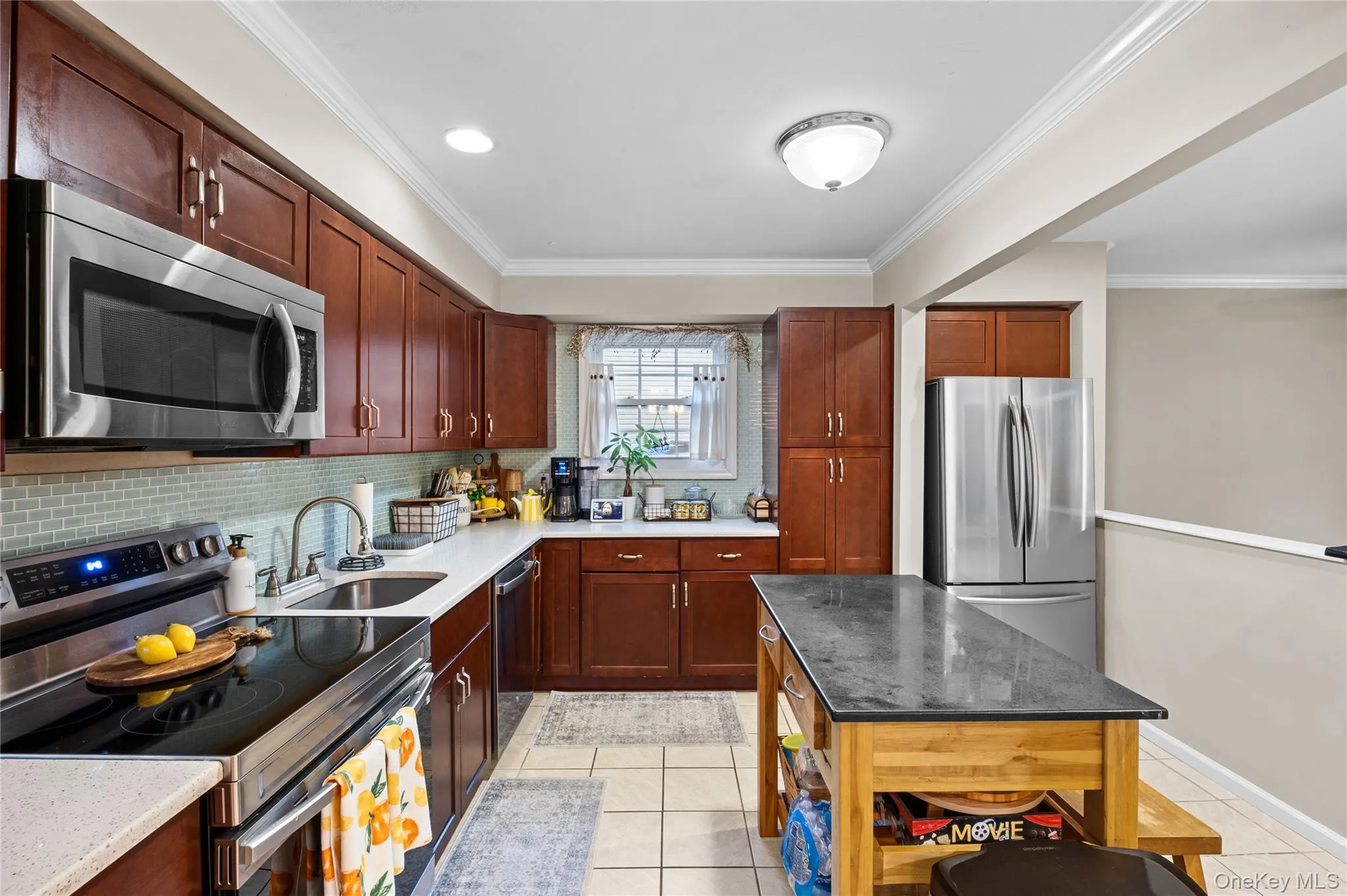 33 Manhasset Road, Brookhaven, NY, 4 Bedrooms Bedrooms, 8 Rooms Rooms,2 BathroomsBathrooms,Residential,For Rent,Manhasset,0,1036132 33 Manhasset Road, Brookhaven, NY, 4 Bedrooms Bedrooms, 8 Rooms Rooms,2 BathroomsBathrooms,Residential,For Rent,Manhasset,0,1036132