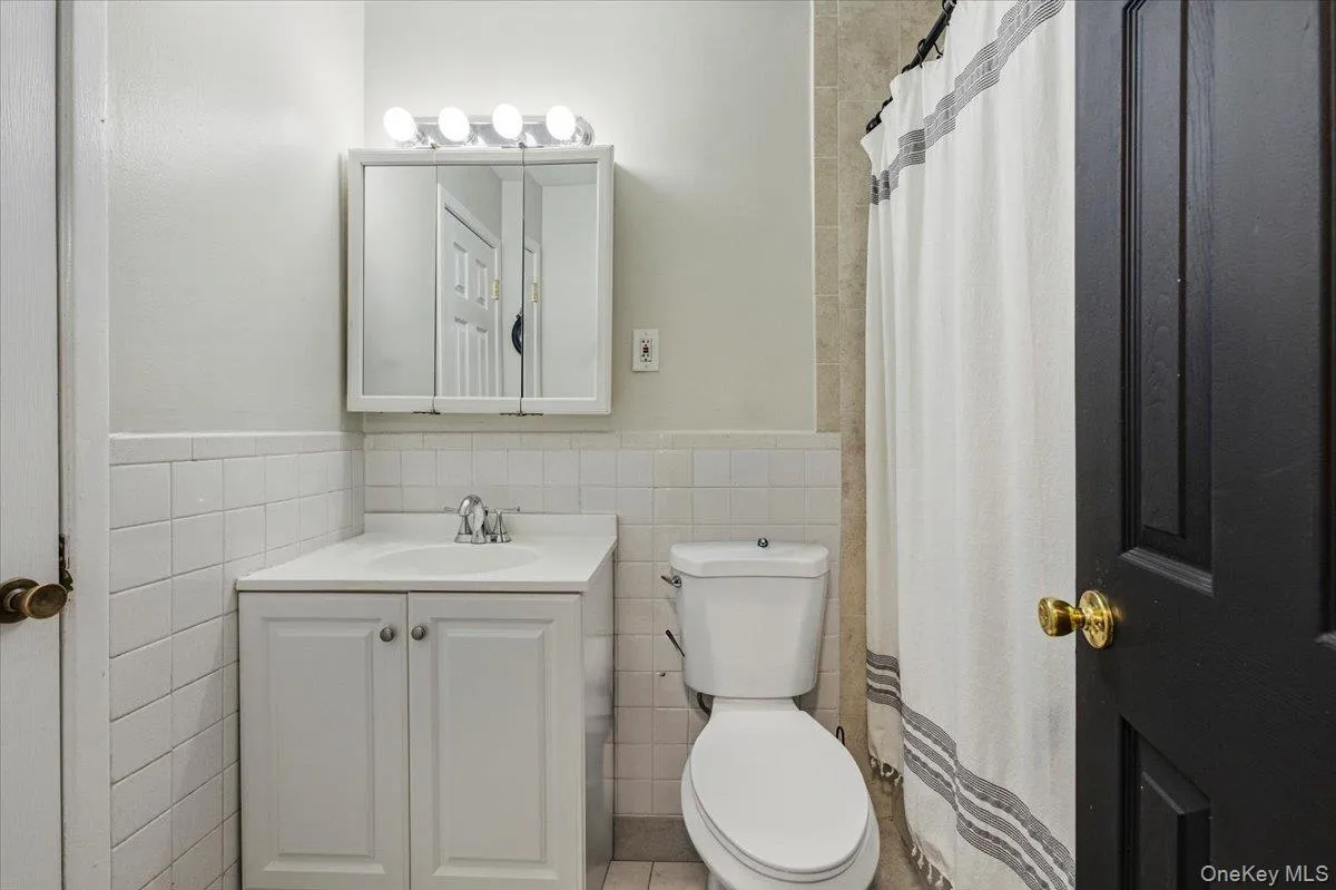 9 James Street, Peekskill, NY, 2 Bedrooms Bedrooms, 5 Rooms Rooms,1 BathroomBathrooms,Residential,For Rent,James,0,1036133 9 James Street, Peekskill, NY, 2 Bedrooms Bedrooms, 5 Rooms Rooms,1 BathroomBathrooms,Residential,For Rent,James,0,1036133