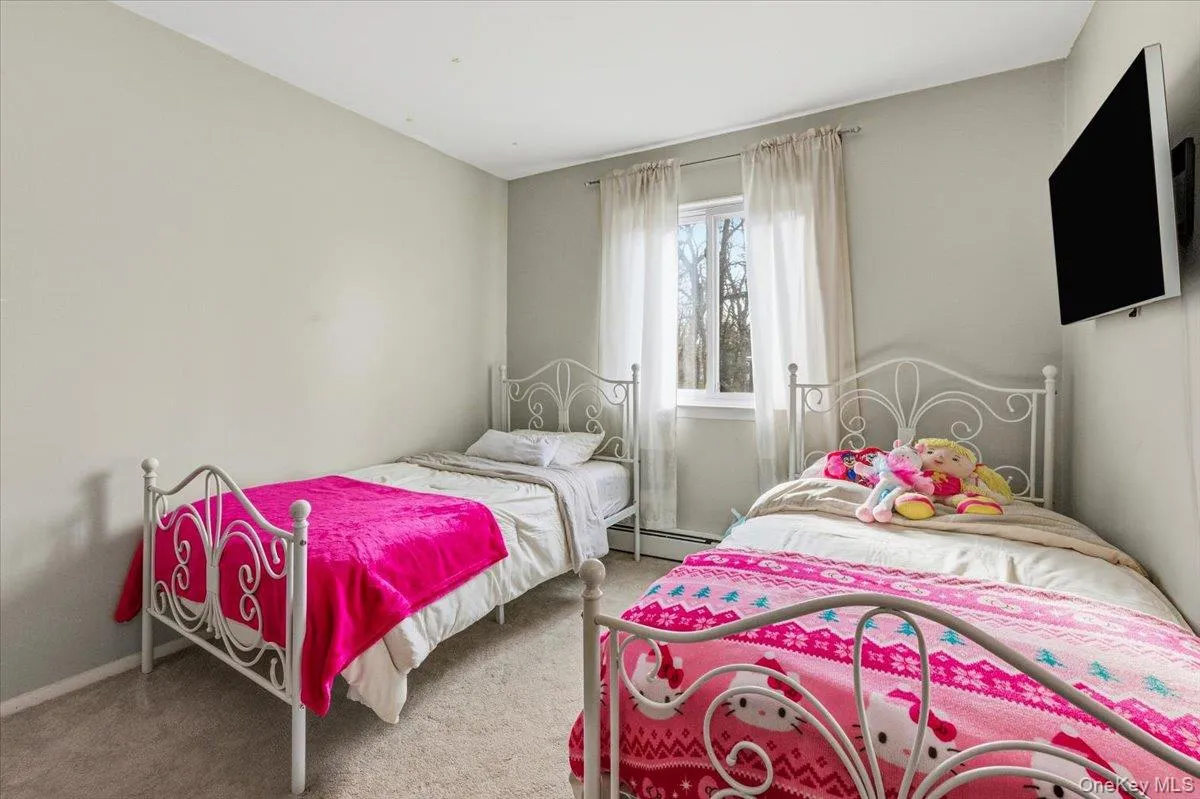9 James Street, Peekskill, NY, 2 Bedrooms Bedrooms, 5 Rooms Rooms,1 BathroomBathrooms,Residential,For Rent,James,0,1036133 9 James Street, Peekskill, NY, 2 Bedrooms Bedrooms, 5 Rooms Rooms,1 BathroomBathrooms,Residential,For Rent,James,0,1036133