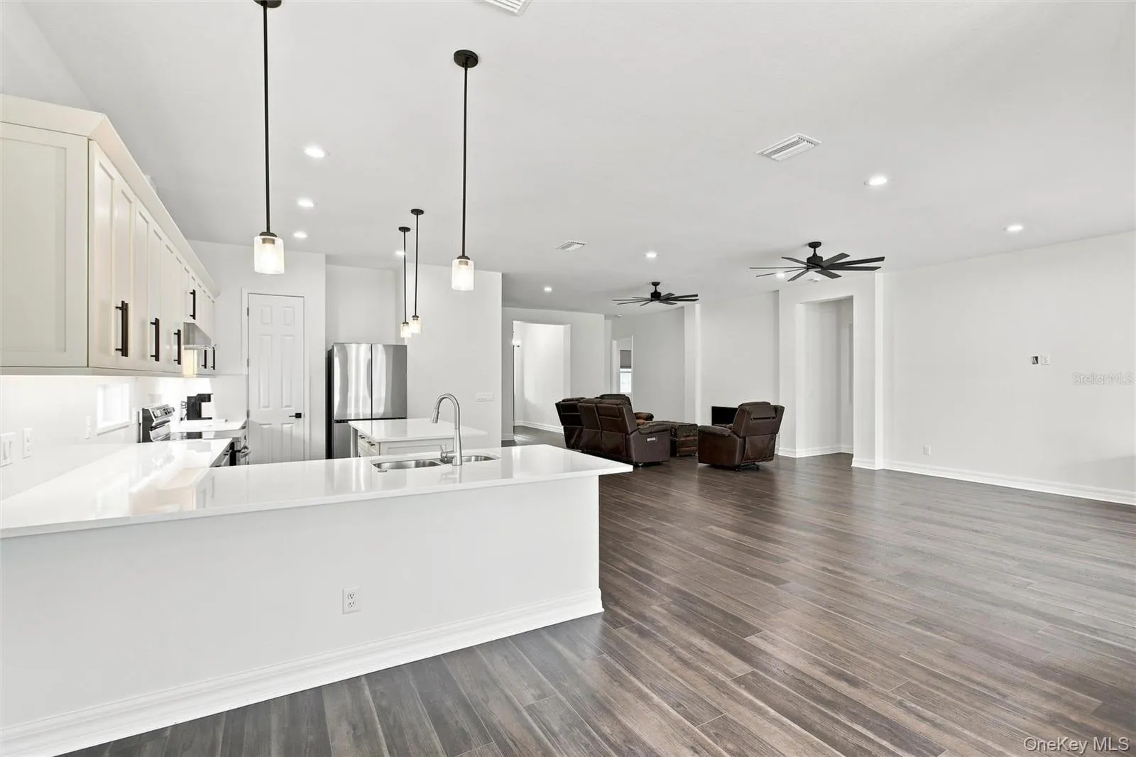 8146 Tropicaire, Out Of Area, FL, 3 Bedrooms Bedrooms, 10 Rooms Rooms,3 BathroomsBathrooms,Residential,For Rent,Tropicaire,0,1036137 8146 Tropicaire, Out Of Area, FL, 3 Bedrooms Bedrooms, 10 Rooms Rooms,3 BathroomsBathrooms,Residential,For Rent,Tropicaire,0,1036137