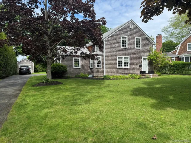 21 Elm Street, Southampton, New York 11968