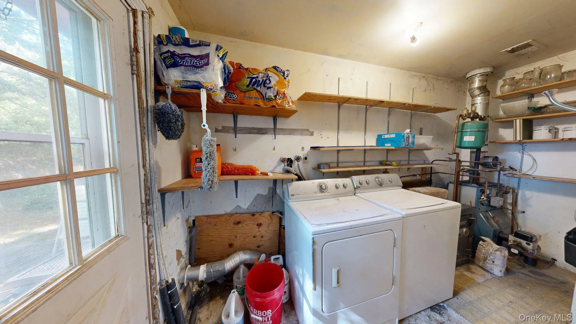 391 Starlight Drive, Brookhaven, NY, 3 Bedrooms Bedrooms, 7 Rooms Rooms,1 BathroomBathrooms,Residential,For Rent,Starlight,0,1036145 391 Starlight Drive, Brookhaven, NY, 3 Bedrooms Bedrooms, 7 Rooms Rooms,1 BathroomBathrooms,Residential,For Rent,Starlight,0,1036145