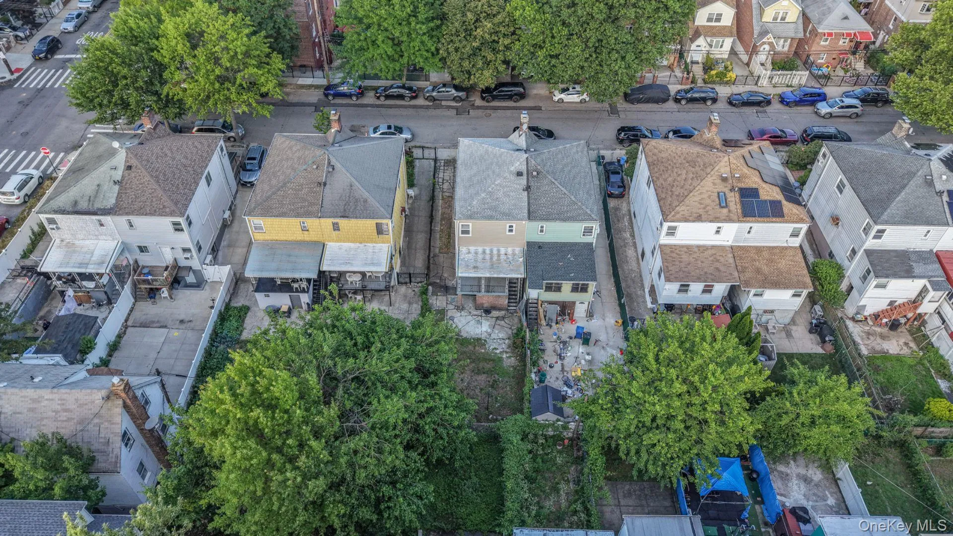 4081 Grace Avenue, New York, NY, 3 Bedrooms Bedrooms, 7 Rooms Rooms,2 BathroomsBathrooms,Residential,For Rent,Grace,0,1036146 4081 Grace Avenue, New York, NY, 3 Bedrooms Bedrooms, 7 Rooms Rooms,2 BathroomsBathrooms,Residential,For Rent,Grace,0,1036146