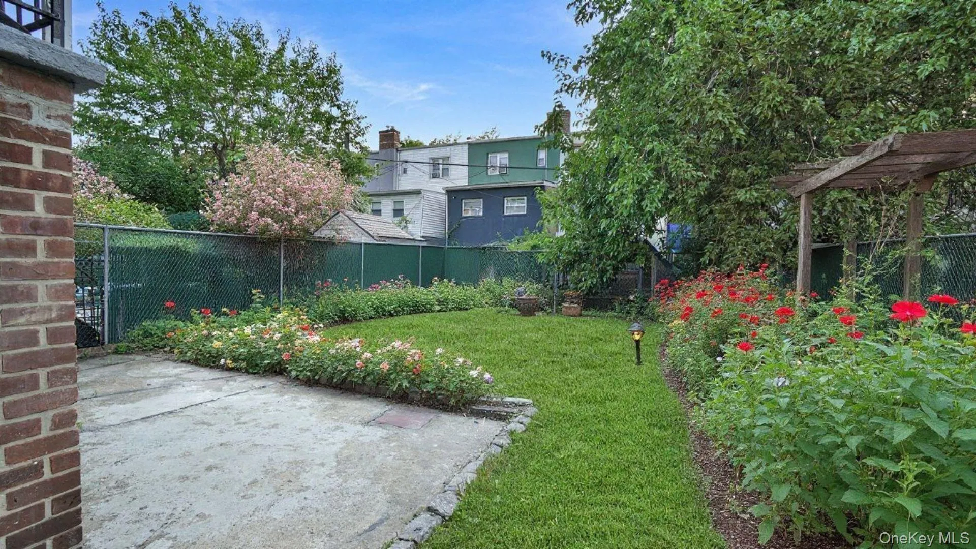 4081 Grace Avenue, New York, NY, 3 Bedrooms Bedrooms, 7 Rooms Rooms,2 BathroomsBathrooms,Residential,For Rent,Grace,0,1036146 4081 Grace Avenue, New York, NY, 3 Bedrooms Bedrooms, 7 Rooms Rooms,2 BathroomsBathrooms,Residential,For Rent,Grace,0,1036146