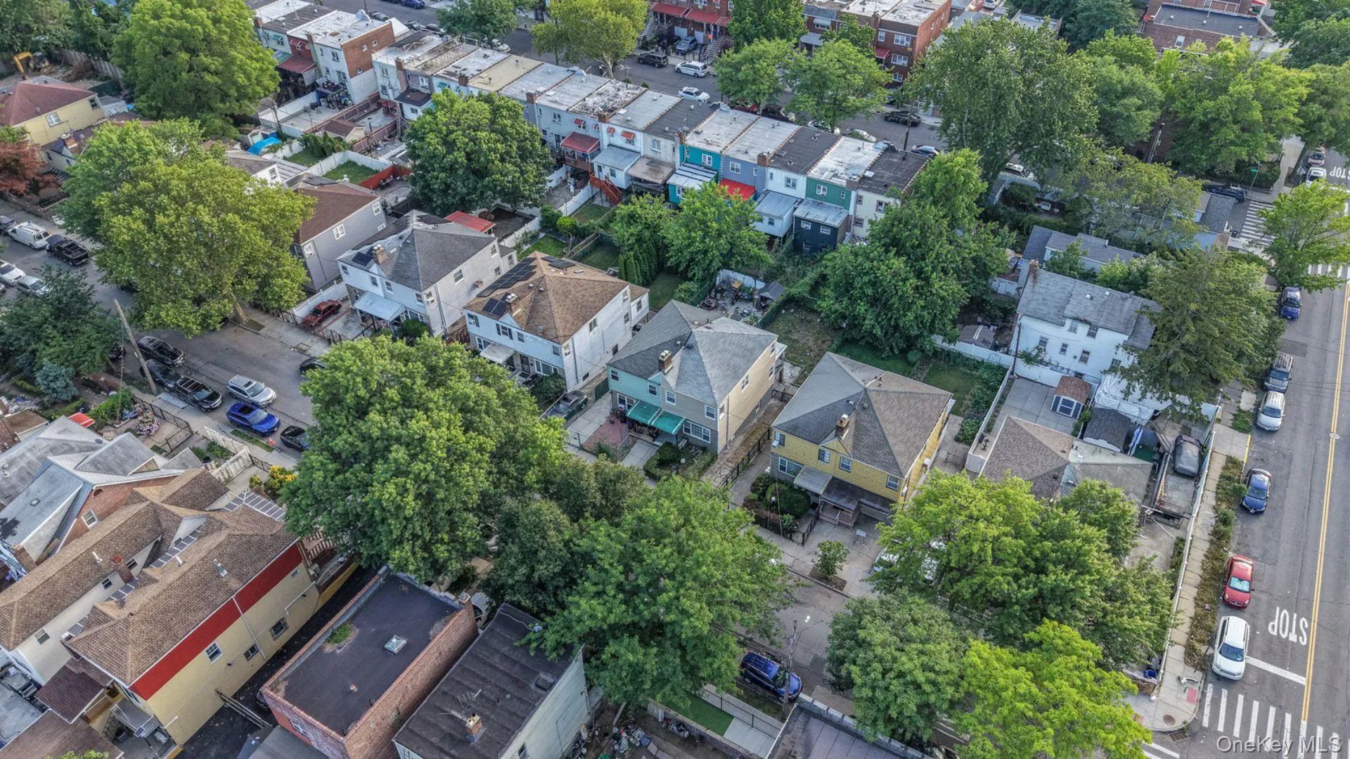 4081 Grace Avenue, New York, NY, 3 Bedrooms Bedrooms, 7 Rooms Rooms,2 BathroomsBathrooms,Residential,For Rent,Grace,0,1036146 4081 Grace Avenue, New York, NY, 3 Bedrooms Bedrooms, 7 Rooms Rooms,2 BathroomsBathrooms,Residential,For Rent,Grace,0,1036146