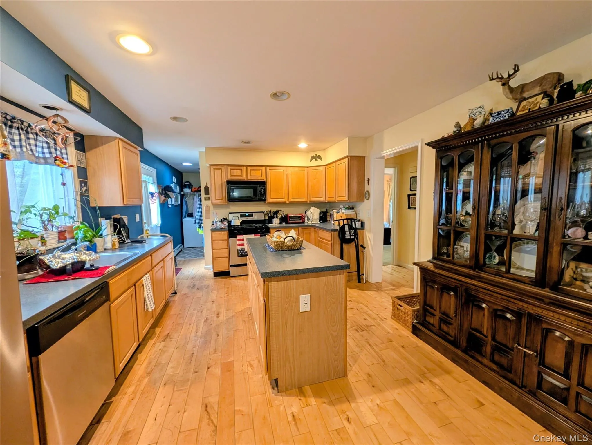 38 Hoffman Road, Tusten, NY, 3 Bedrooms Bedrooms, 5 Rooms Rooms,2 BathroomsBathrooms,Residential,For Rent,Hoffman,0,1036150 38 Hoffman Road, Tusten, NY, 3 Bedrooms Bedrooms, 5 Rooms Rooms,2 BathroomsBathrooms,Residential,For Rent,Hoffman,0,1036150