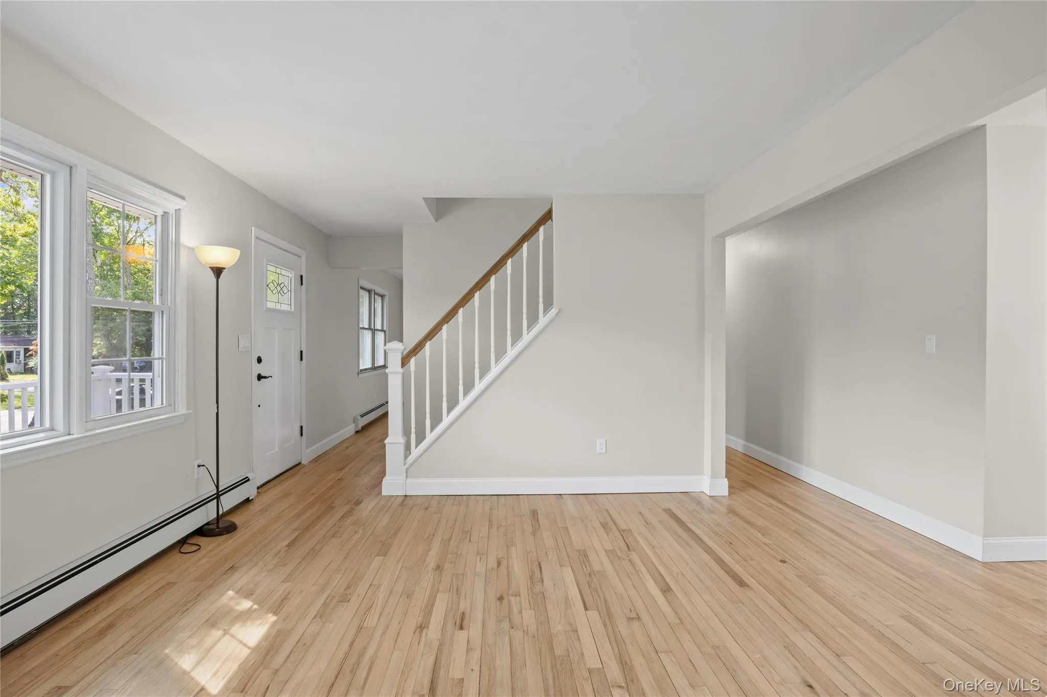 16 Hewitt Boulevard, Brookhaven, NY, 4 Bedrooms Bedrooms, 8 Rooms Rooms,3 BathroomsBathrooms,Residential,For Rent,Hewitt,0,1036152 16 Hewitt Boulevard, Brookhaven, NY, 4 Bedrooms Bedrooms, 8 Rooms Rooms,3 BathroomsBathrooms,Residential,For Rent,Hewitt,0,1036152