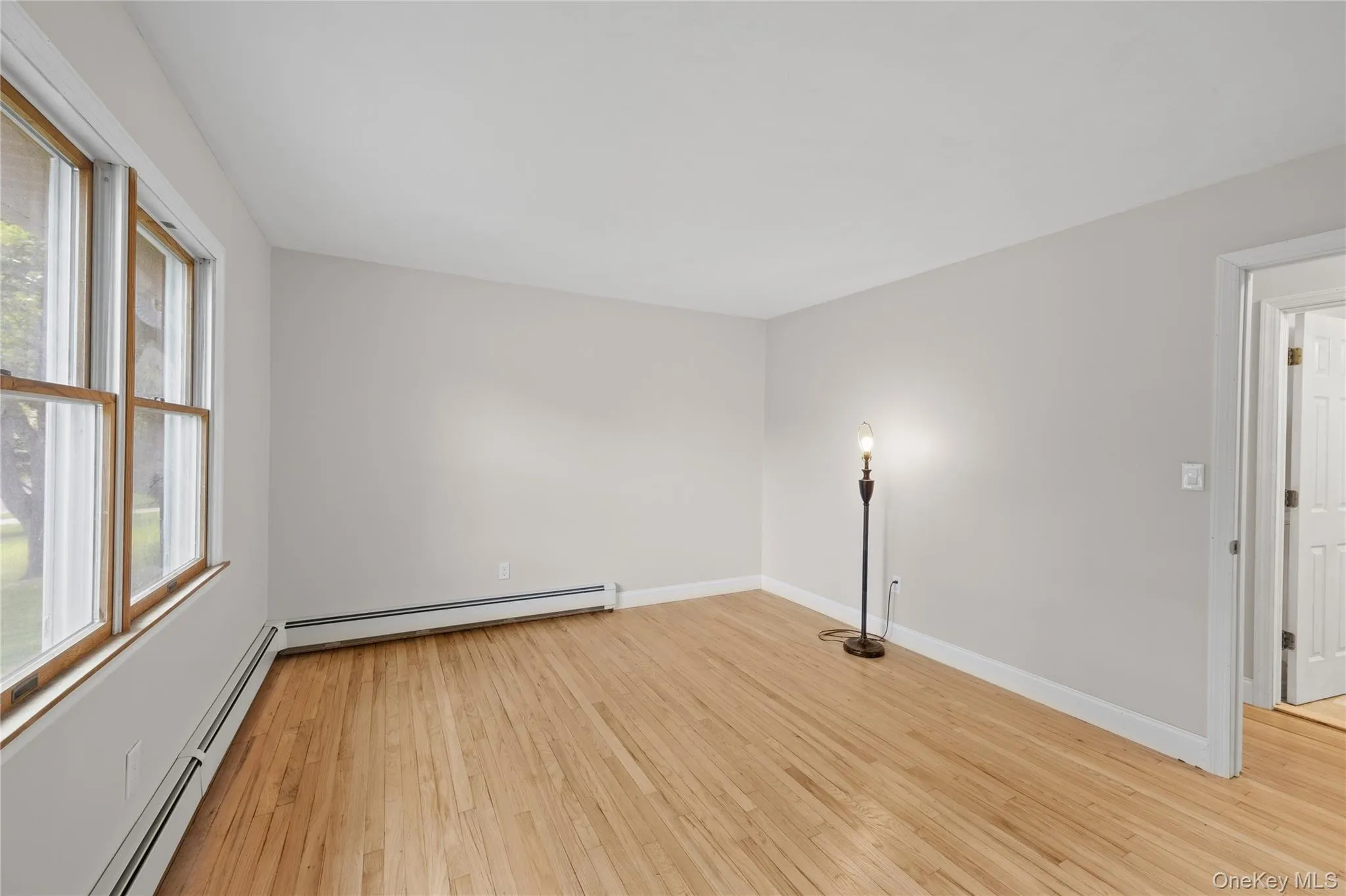 16 Hewitt Boulevard, Brookhaven, NY, 4 Bedrooms Bedrooms, 8 Rooms Rooms,3 BathroomsBathrooms,Residential,For Rent,Hewitt,0,1036152 16 Hewitt Boulevard, Brookhaven, NY, 4 Bedrooms Bedrooms, 8 Rooms Rooms,3 BathroomsBathrooms,Residential,For Rent,Hewitt,0,1036152
