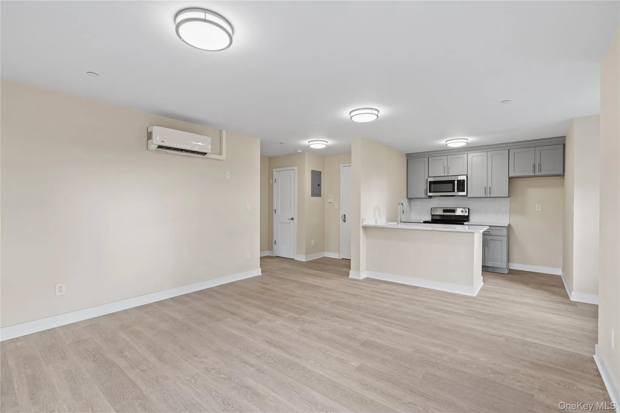 135 Wakefield Avenue, Yonkers, NY, 1 Bedroom Bedrooms, 3 Rooms Rooms,1 BathroomBathrooms,Residential Lease,For Rent,Wakefield,0,1036153 135 Wakefield Avenue, Yonkers, NY, 1 Bedroom Bedrooms, 3 Rooms Rooms,1 BathroomBathrooms,Residential Lease,For Rent,Wakefield,0,1036153