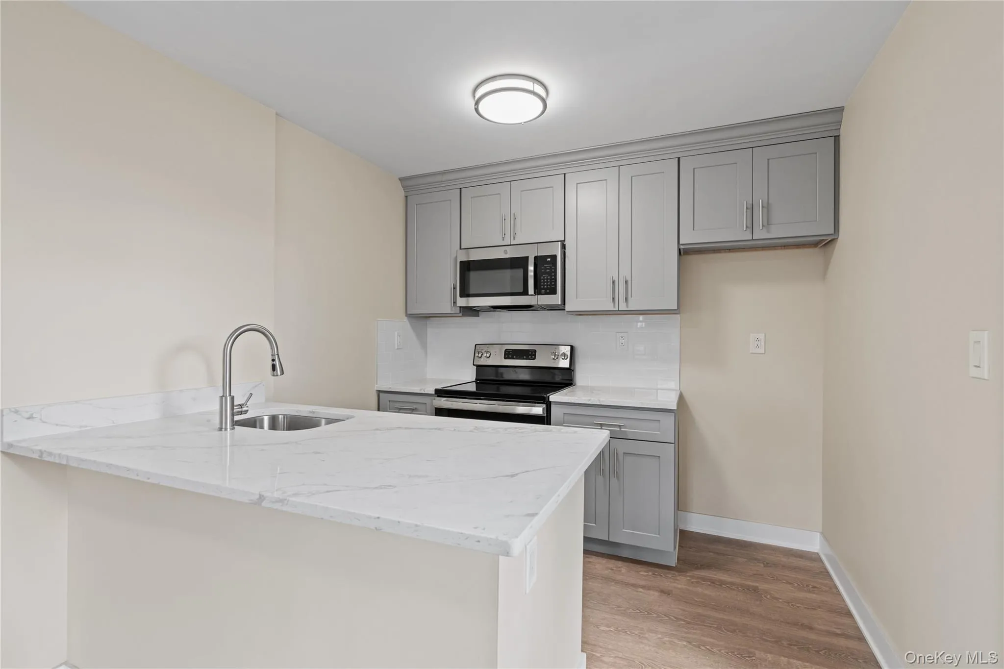 135 Wakefield Avenue, Yonkers, NY, 1 Bedroom Bedrooms, 3 Rooms Rooms,1 BathroomBathrooms,Residential Lease,For Rent,Wakefield,0,1036153 135 Wakefield Avenue, Yonkers, NY, 1 Bedroom Bedrooms, 3 Rooms Rooms,1 BathroomBathrooms,Residential Lease,For Rent,Wakefield,0,1036153