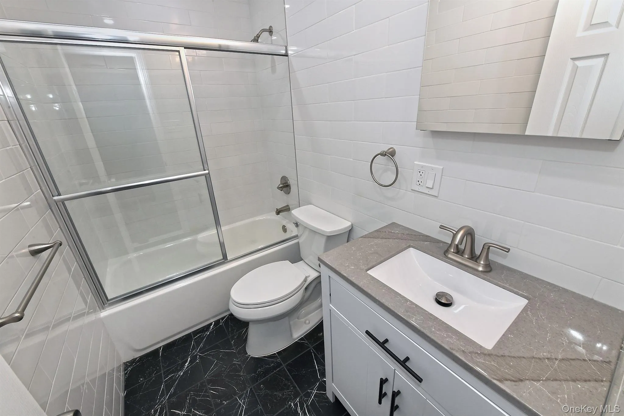 15 Parkview Drive, Smithtown, NY, 3 Bedrooms Bedrooms, 7 Rooms Rooms,3 BathroomsBathrooms,Residential,For Rent,Parkview,0,1036159 15 Parkview Drive, Smithtown, NY, 3 Bedrooms Bedrooms, 7 Rooms Rooms,3 BathroomsBathrooms,Residential,For Rent,Parkview,0,1036159