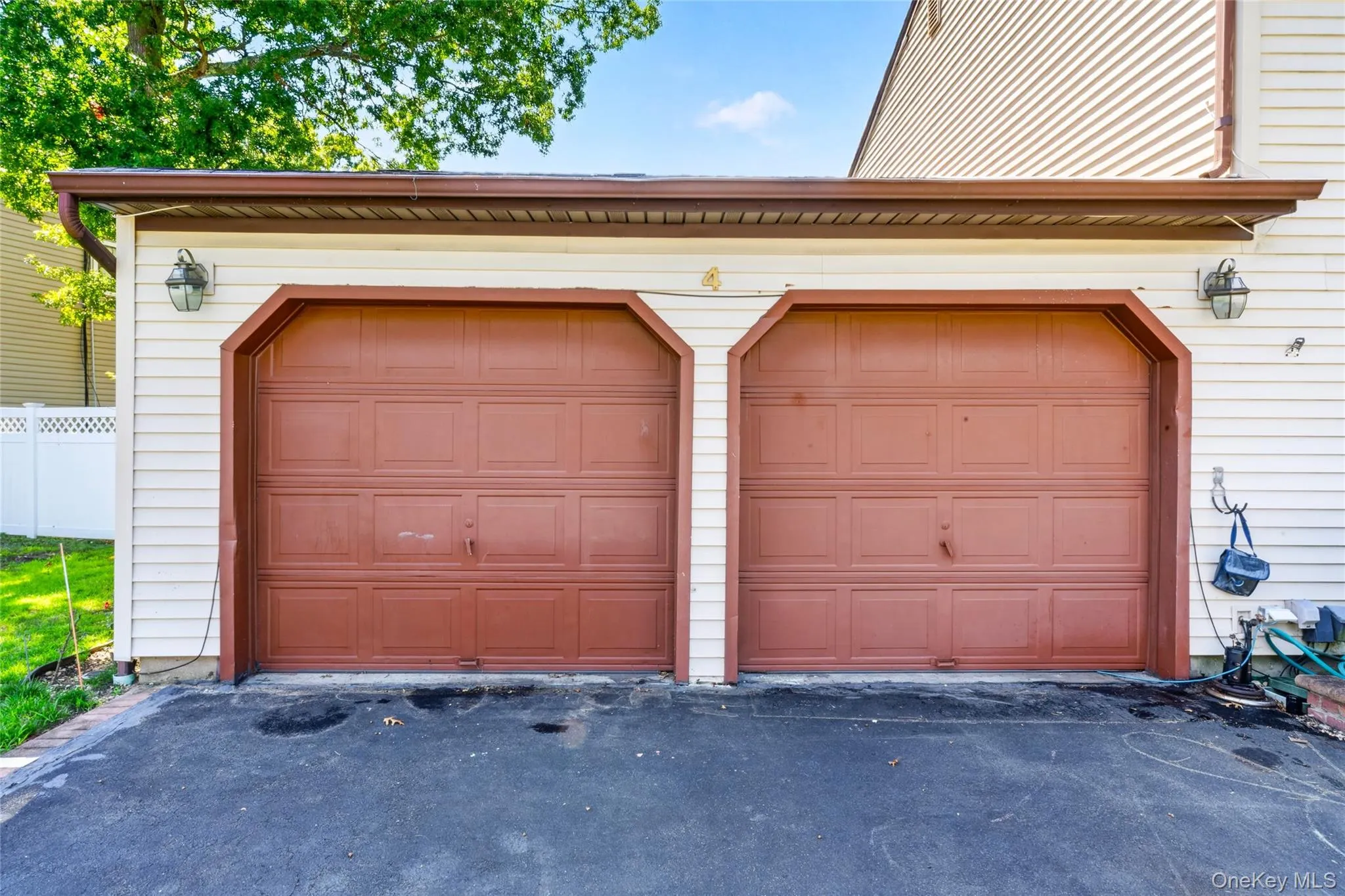 Two car Garage Two car Garage
