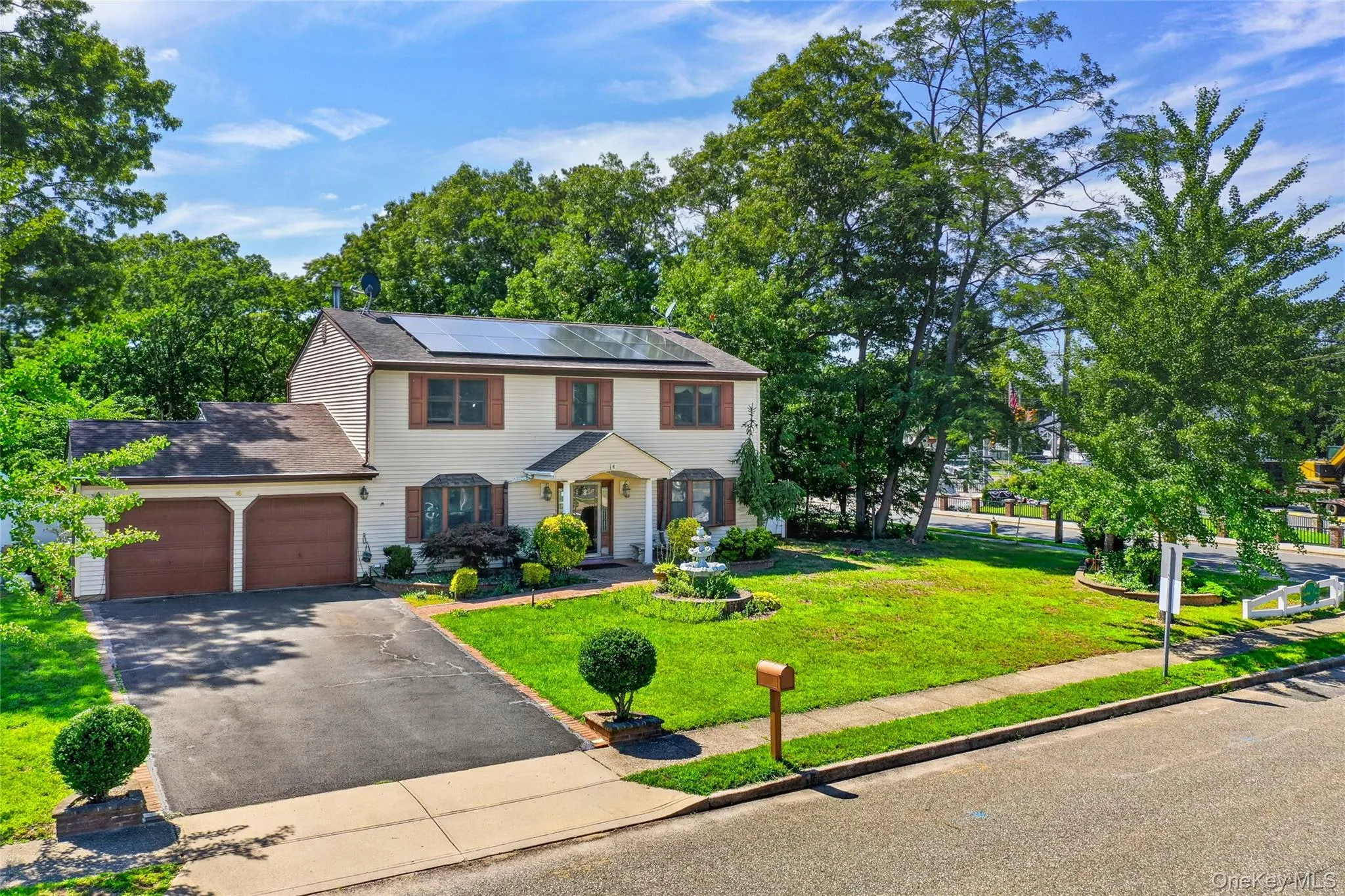 4 Winding Lane, Islip, NY, 5 Bedrooms Bedrooms, 9 Rooms Rooms,3 BathroomsBathrooms,Residential,For Rent,Winding,0,1036164 4 Winding Lane, Islip, NY, 5 Bedrooms Bedrooms, 9 Rooms Rooms,3 BathroomsBathrooms,Residential,For Rent,Winding,0,1036164