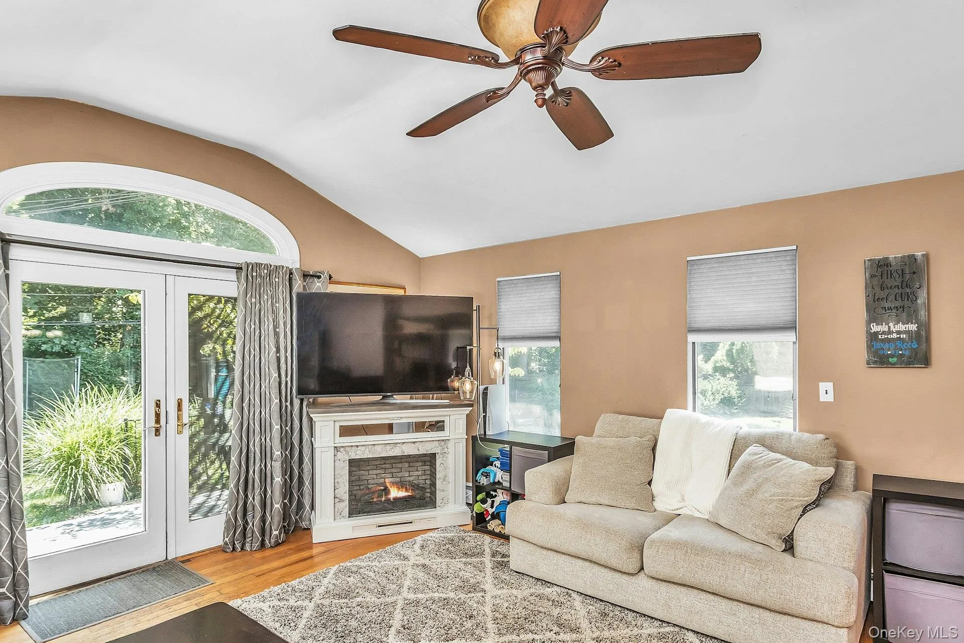58 Crescent Place, Smithtown, NY, 4 Bedrooms Bedrooms, 8 Rooms Rooms,3 BathroomsBathrooms,Residential,For Rent,Crescent,0,1036165 58 Crescent Place, Smithtown, NY, 4 Bedrooms Bedrooms, 8 Rooms Rooms,3 BathroomsBathrooms,Residential,For Rent,Crescent,0,1036165