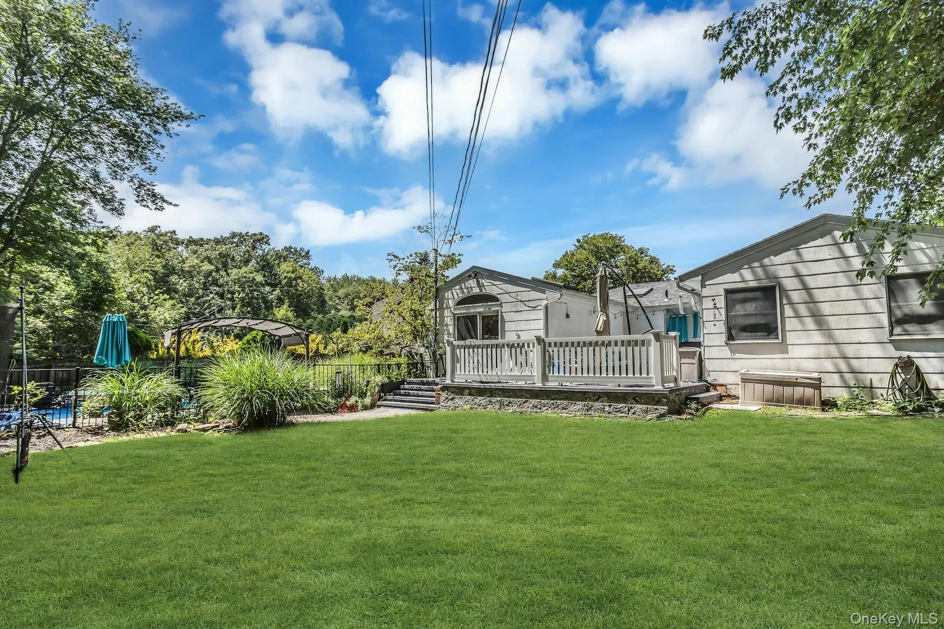 58 Crescent Place, Smithtown, NY, 4 Bedrooms Bedrooms, 8 Rooms Rooms,3 BathroomsBathrooms,Residential,For Rent,Crescent,0,1036165 58 Crescent Place, Smithtown, NY, 4 Bedrooms Bedrooms, 8 Rooms Rooms,3 BathroomsBathrooms,Residential,For Rent,Crescent,0,1036165