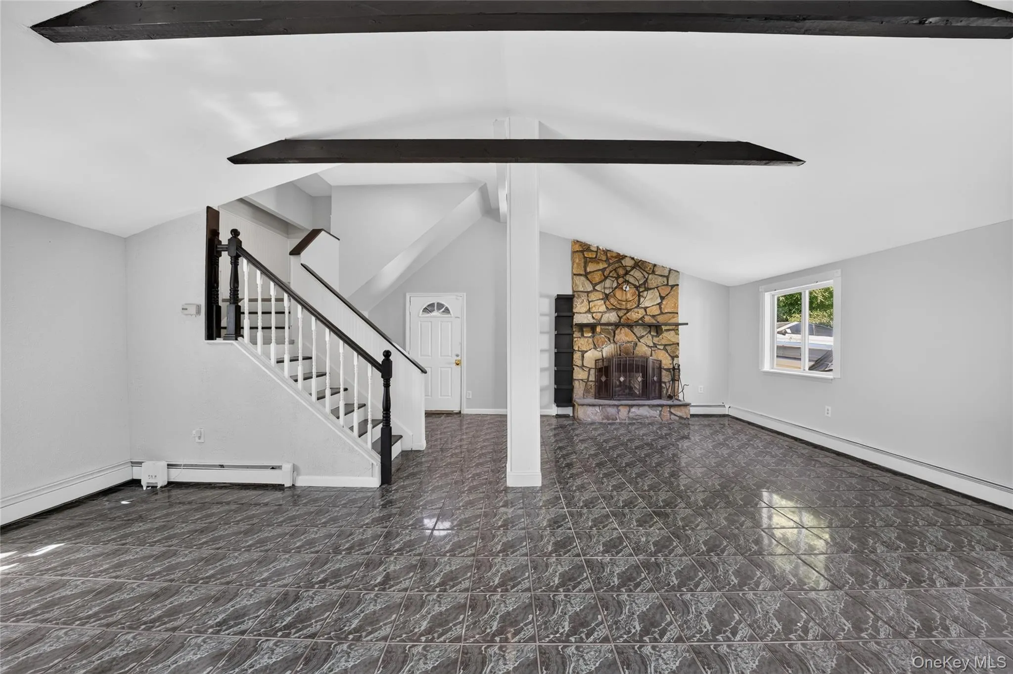 3 Lee Place, Brookhaven, NY, 5 Bedrooms Bedrooms, 7 Rooms Rooms,3 BathroomsBathrooms,Residential,For Rent,Lee,0,1036168 3 Lee Place, Brookhaven, NY, 5 Bedrooms Bedrooms, 7 Rooms Rooms,3 BathroomsBathrooms,Residential,For Rent,Lee,0,1036168