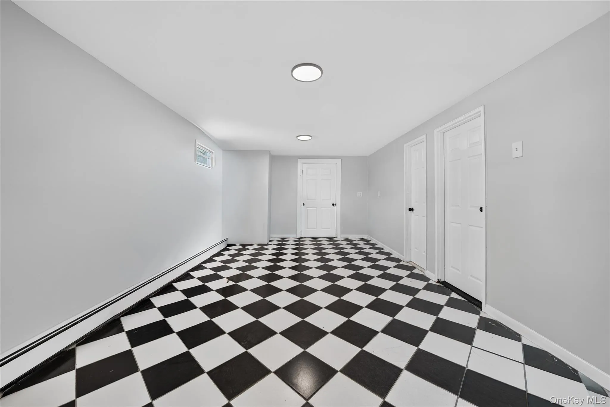 3 Lee Place, Brookhaven, NY, 5 Bedrooms Bedrooms, 7 Rooms Rooms,3 BathroomsBathrooms,Residential,For Rent,Lee,0,1036168 3 Lee Place, Brookhaven, NY, 5 Bedrooms Bedrooms, 7 Rooms Rooms,3 BathroomsBathrooms,Residential,For Rent,Lee,0,1036168