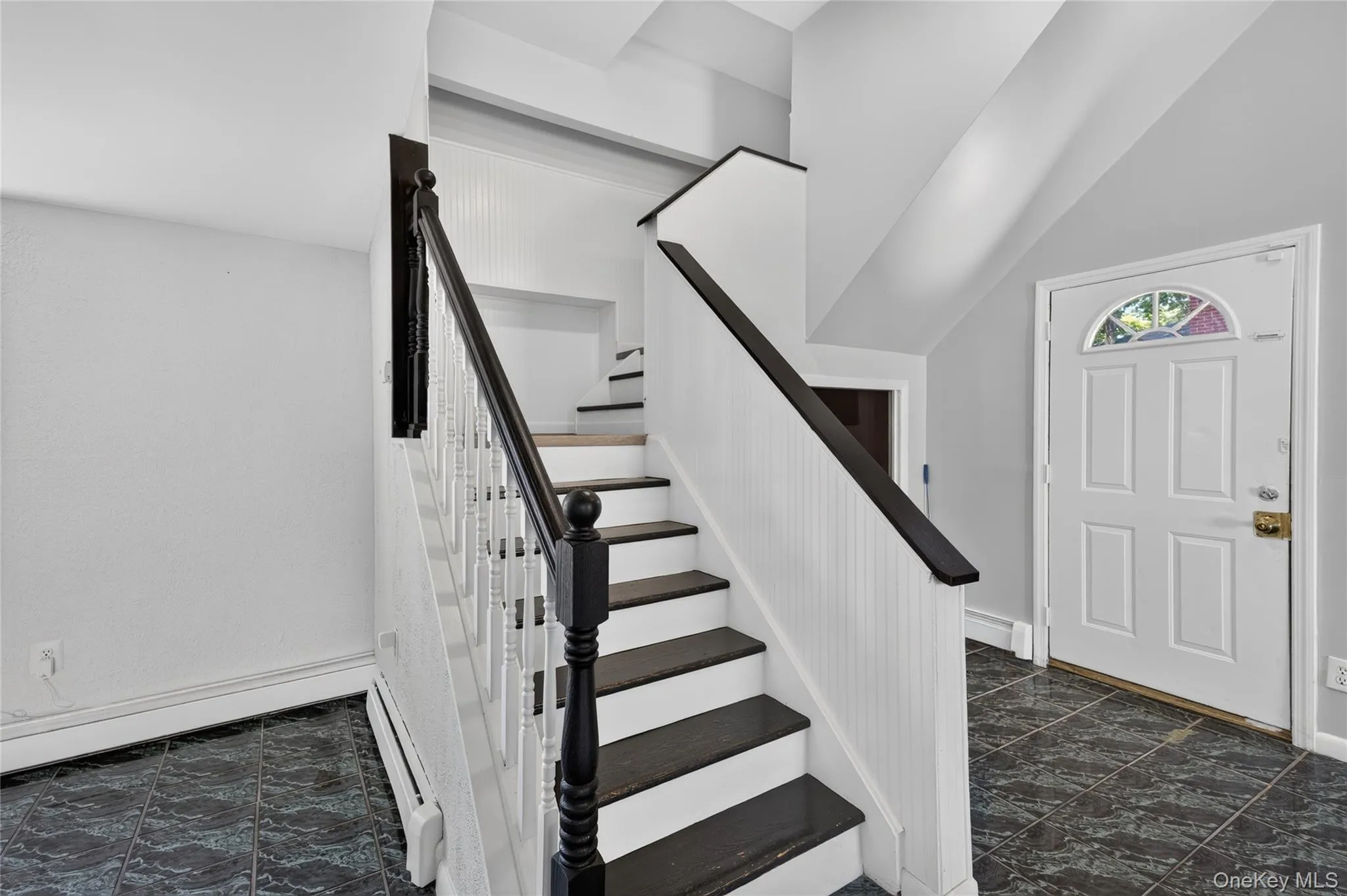 3 Lee Place, Brookhaven, NY, 5 Bedrooms Bedrooms, 7 Rooms Rooms,3 BathroomsBathrooms,Residential,For Rent,Lee,0,1036168 3 Lee Place, Brookhaven, NY, 5 Bedrooms Bedrooms, 7 Rooms Rooms,3 BathroomsBathrooms,Residential,For Rent,Lee,0,1036168
