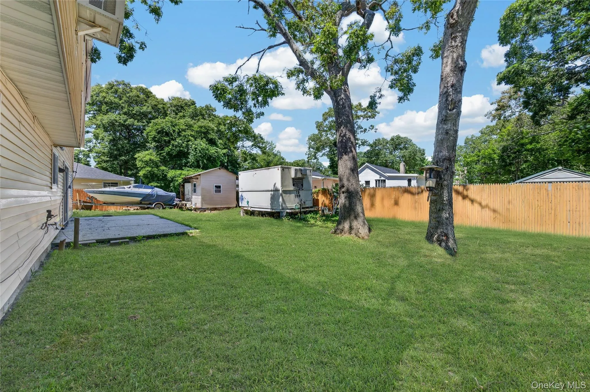 3 Lee Place, Brookhaven, NY, 5 Bedrooms Bedrooms, 7 Rooms Rooms,3 BathroomsBathrooms,Residential,For Rent,Lee,0,1036168 3 Lee Place, Brookhaven, NY, 5 Bedrooms Bedrooms, 7 Rooms Rooms,3 BathroomsBathrooms,Residential,For Rent,Lee,0,1036168