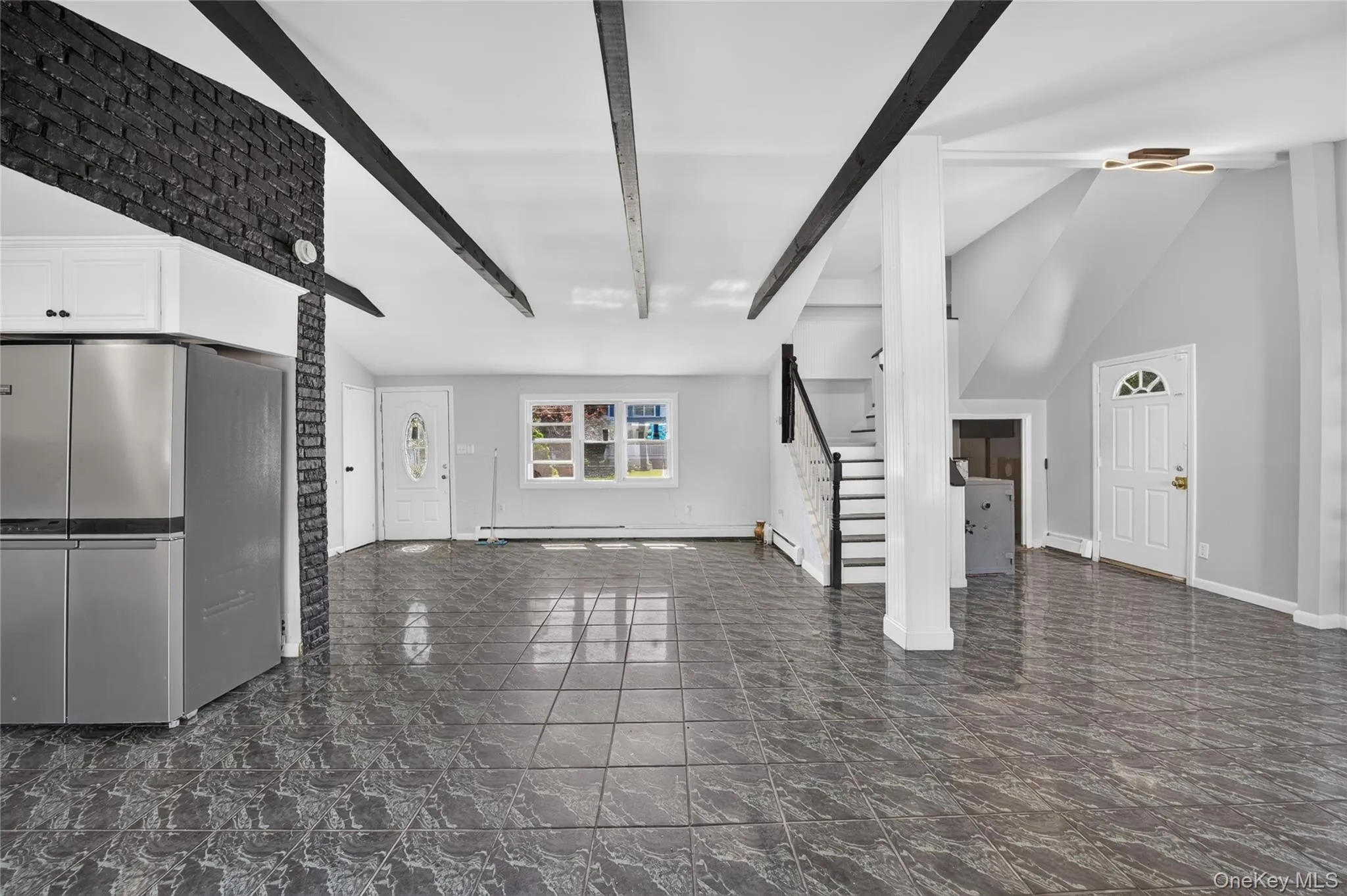3 Lee Place, Brookhaven, NY, 5 Bedrooms Bedrooms, 7 Rooms Rooms,3 BathroomsBathrooms,Residential,For Rent,Lee,0,1036168 3 Lee Place, Brookhaven, NY, 5 Bedrooms Bedrooms, 7 Rooms Rooms,3 BathroomsBathrooms,Residential,For Rent,Lee,0,1036168