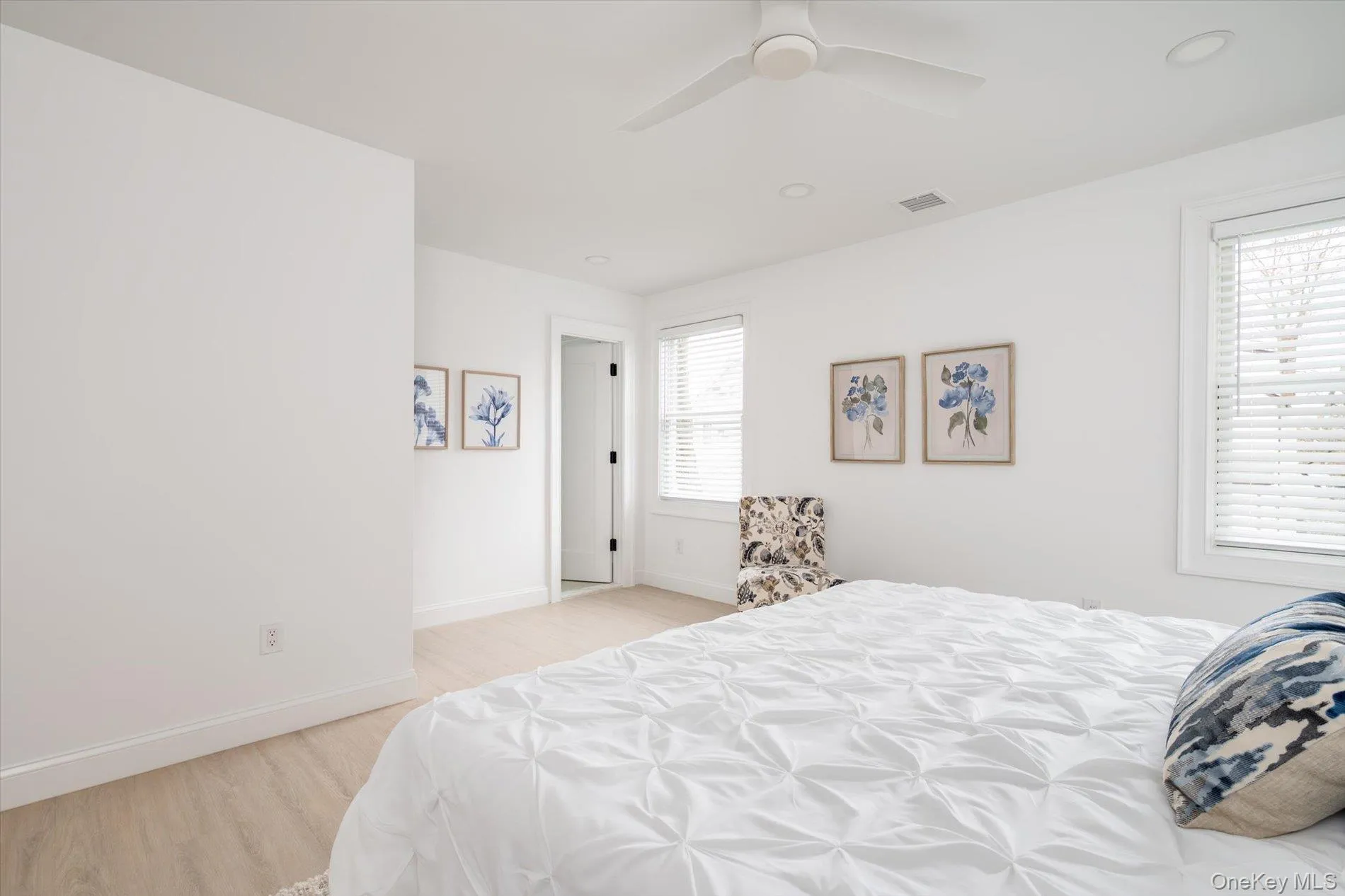 73 Stratford Road, Hempstead, NY, 5 Bedrooms Bedrooms, 12 Rooms Rooms,3 BathroomsBathrooms,Residential Lease,For Rent,Stratford,0,1036169 73 Stratford Road, Hempstead, NY, 5 Bedrooms Bedrooms, 12 Rooms Rooms,3 BathroomsBathrooms,Residential Lease,For Rent,Stratford,0,1036169