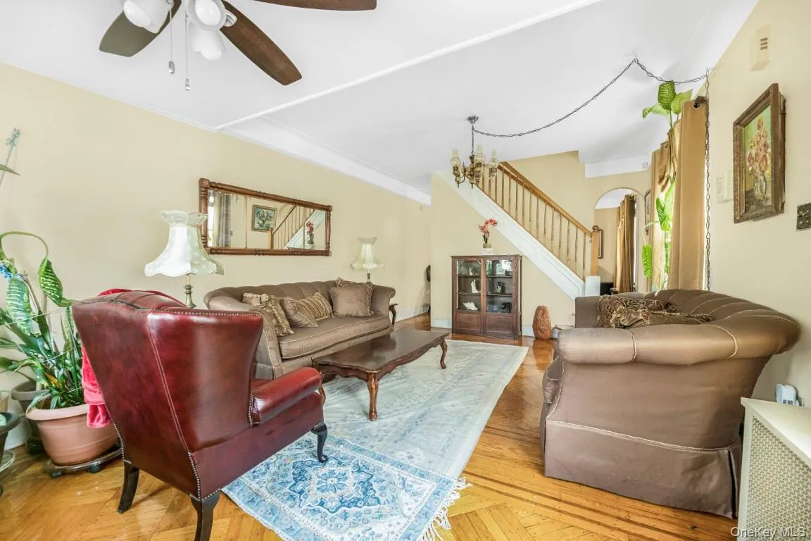 1363 Albany Avenue, New York, NY, 3 Bedrooms Bedrooms, 7 Rooms Rooms,2 BathroomsBathrooms,Residential,For Rent,Albany,0,1036171 1363 Albany Avenue, New York, NY, 3 Bedrooms Bedrooms, 7 Rooms Rooms,2 BathroomsBathrooms,Residential,For Rent,Albany,0,1036171