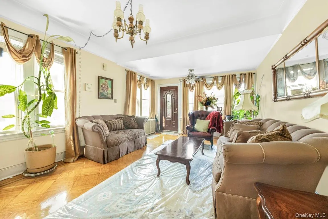 1363 Albany Avenue, New York, NY, 3 Bedrooms Bedrooms, 7 Rooms Rooms,2 BathroomsBathrooms,Residential,For Rent,Albany,0,1036171 1363 Albany Avenue, New York, NY, 3 Bedrooms Bedrooms, 7 Rooms Rooms,2 BathroomsBathrooms,Residential,For Rent,Albany,0,1036171