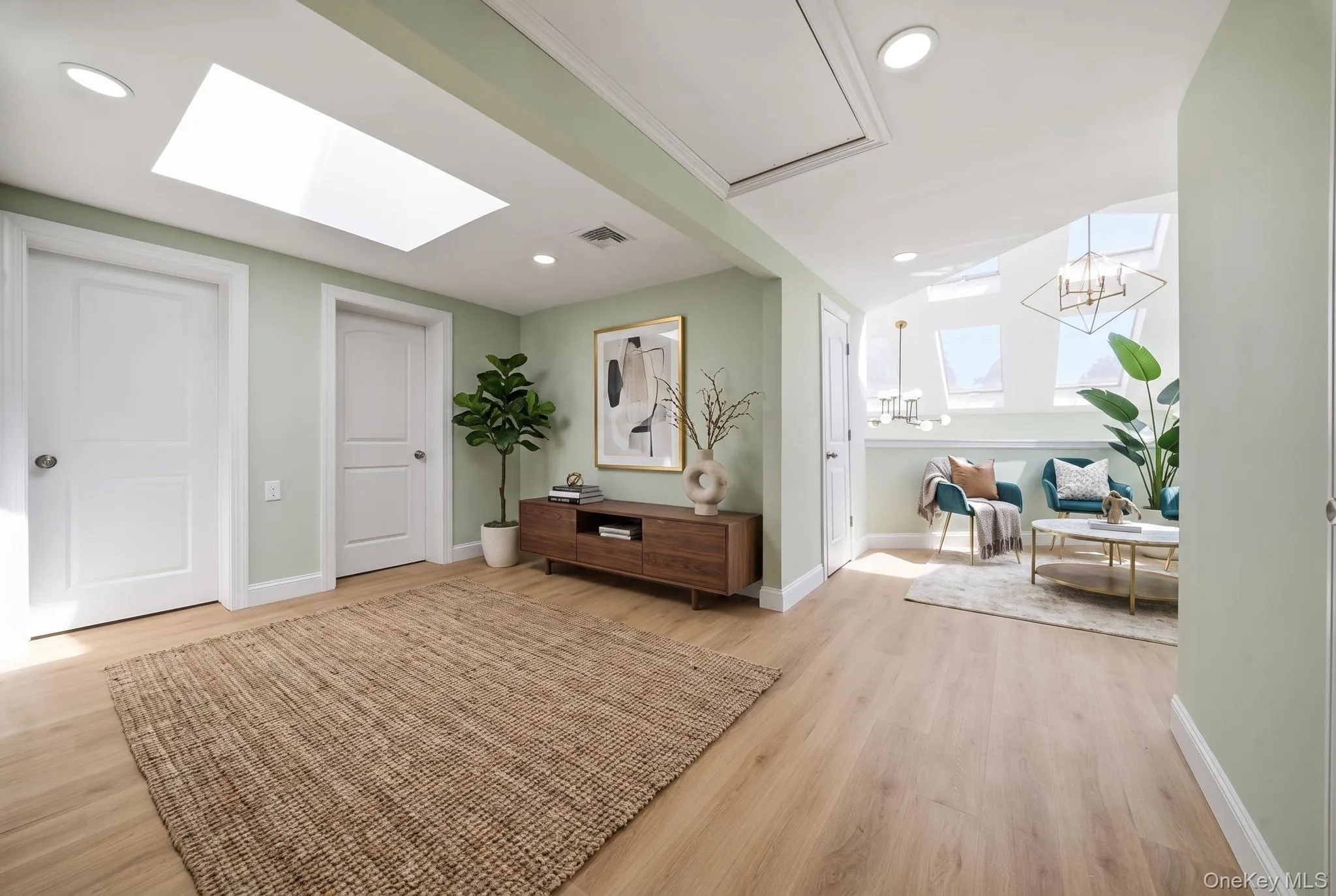 308 5th Avenue, Huntington, NY, 5 Bedrooms Bedrooms, 12 Rooms Rooms,4 BathroomsBathrooms,Residential,For Rent,5th,0,1036172 308 5th Avenue, Huntington, NY, 5 Bedrooms Bedrooms, 12 Rooms Rooms,4 BathroomsBathrooms,Residential,For Rent,5th,0,1036172